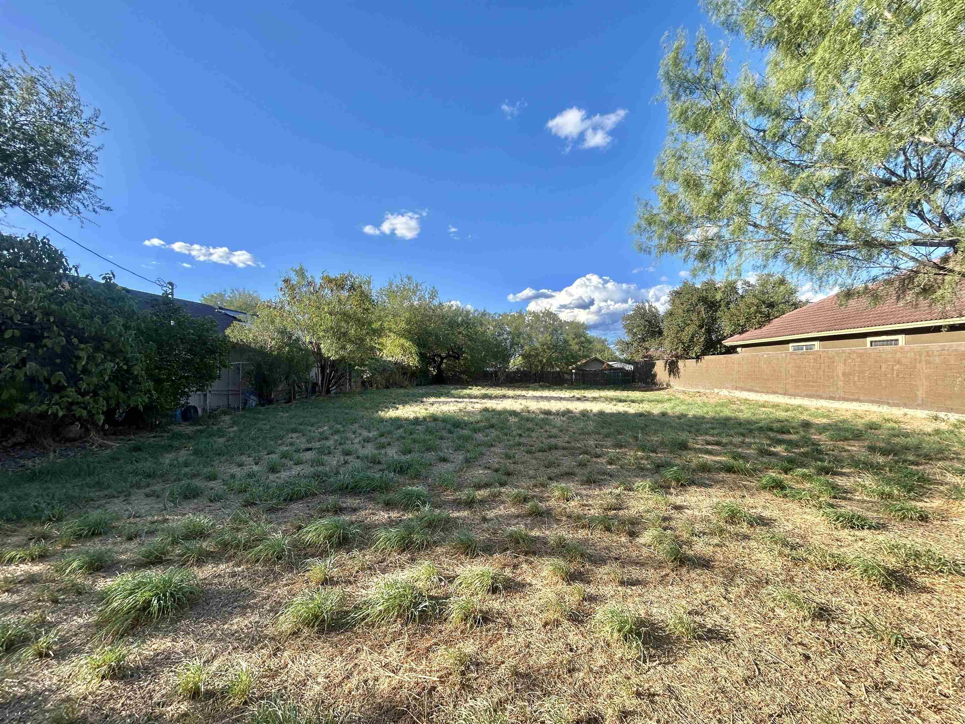2906 Palo Blanco St Property Photo 2