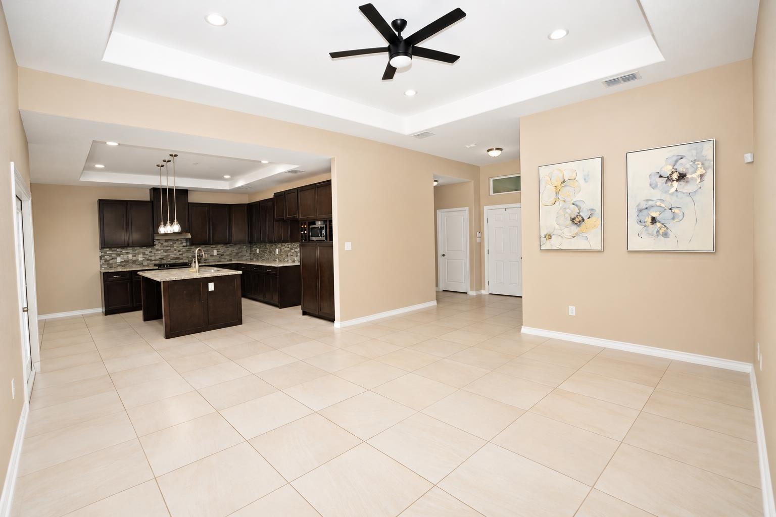 6108 Maryam Dr. Property Photo 6