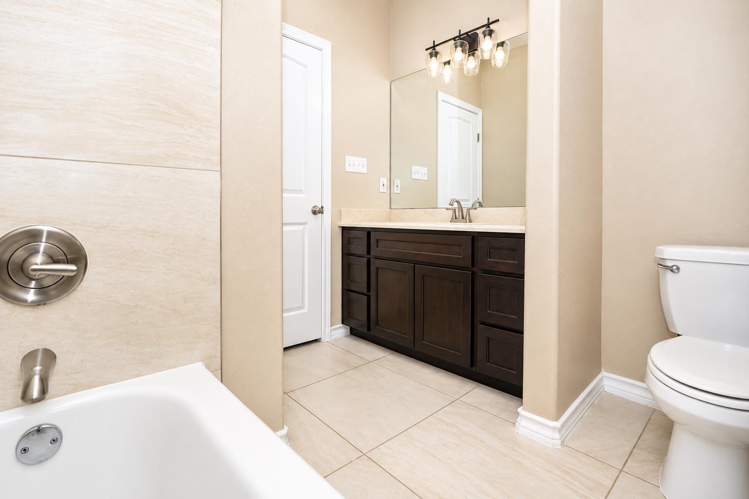 6108 Maryam Dr. Property Photo 16