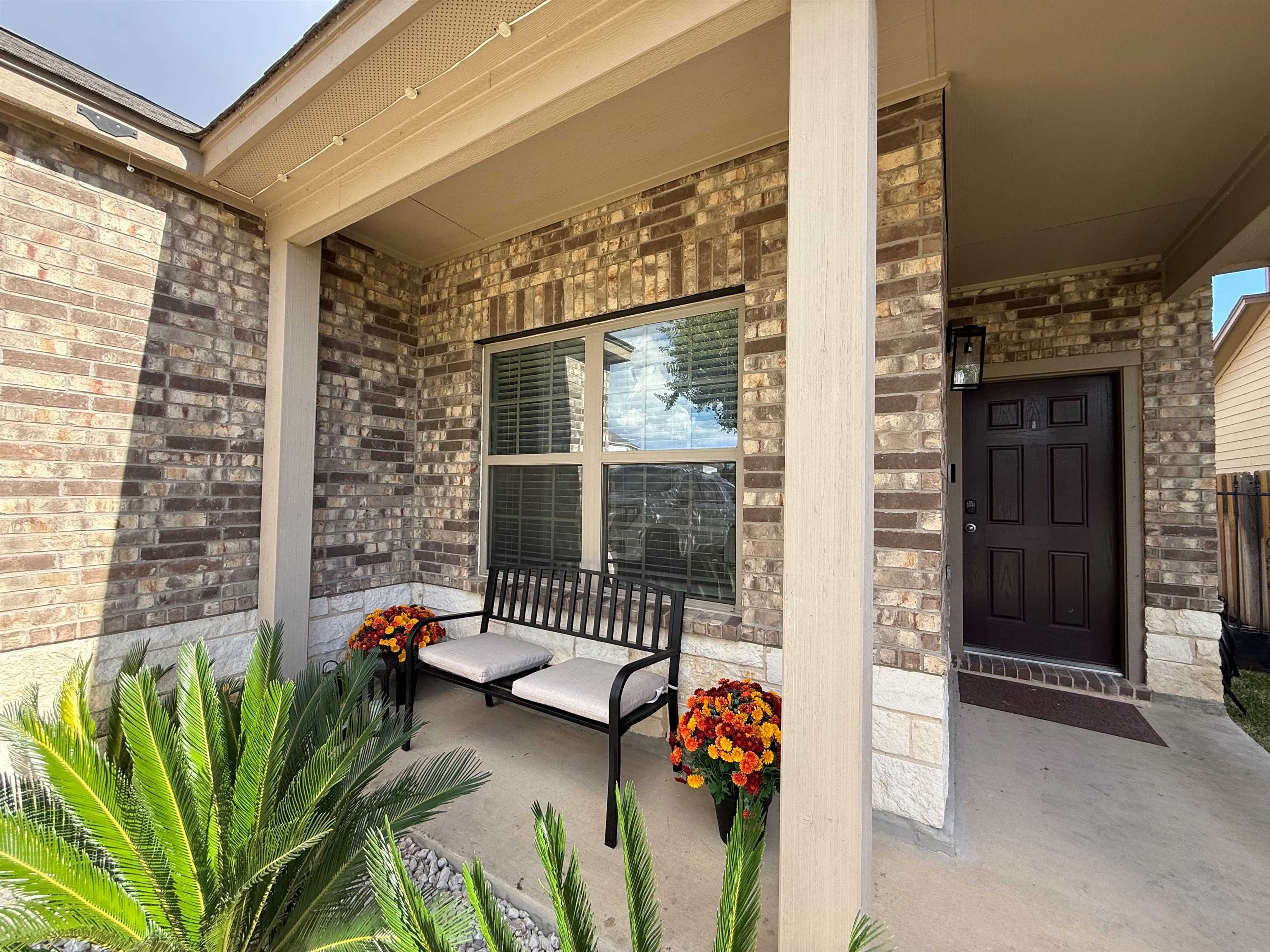 1011 Larvotto Lp. Property Photo 3