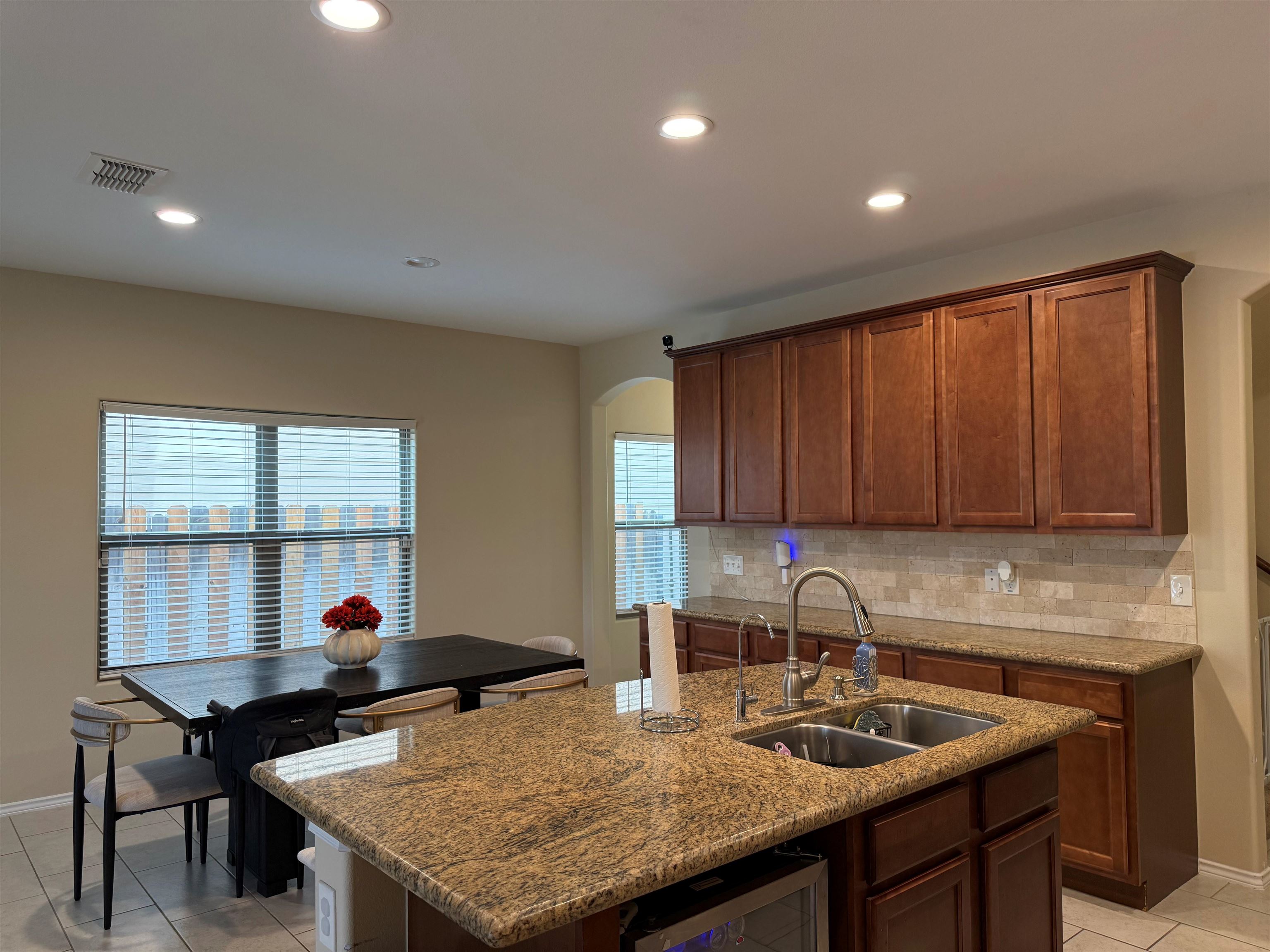 1011 Larvotto Lp. Property Photo 10