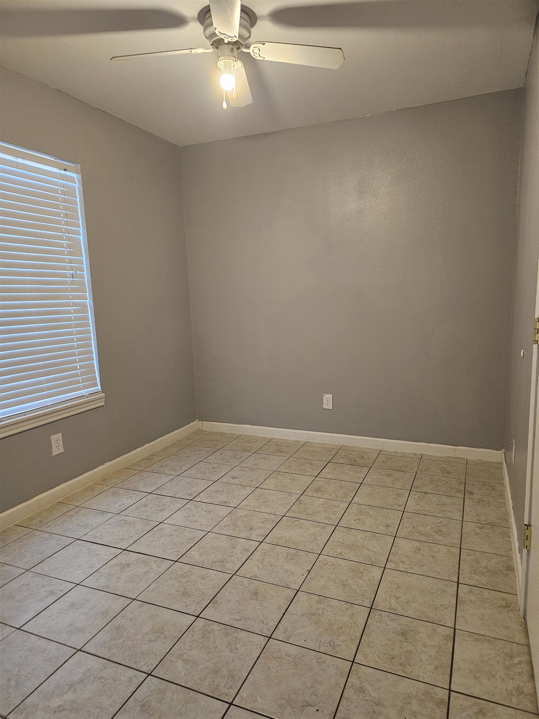1222 Paseo De Danubio Property Photo 2