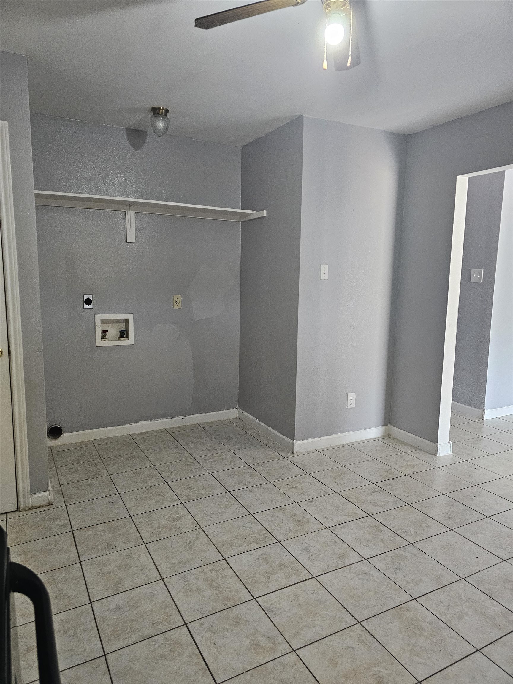 1222 Paseo De Danubio Property Photo 3