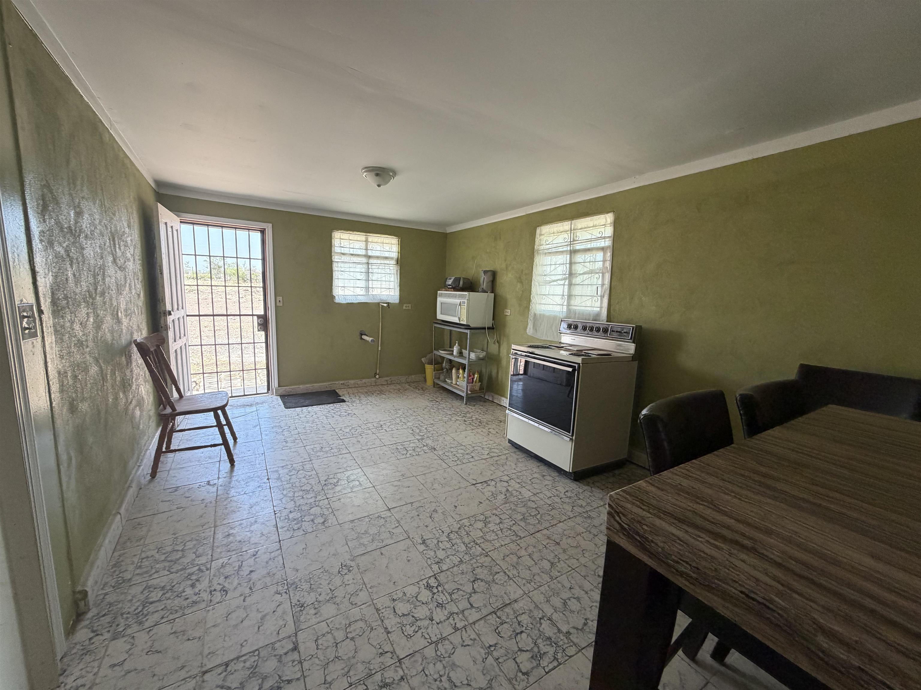 160 Los Mesquites Rd Property Photo 4