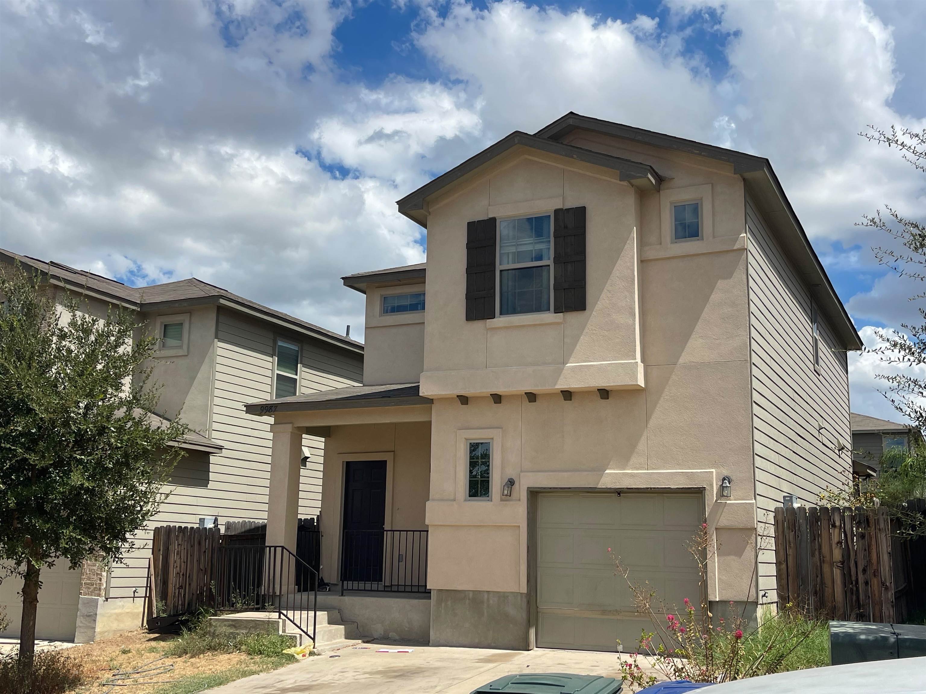 9987 Inmaculada Ln Property Photo 3