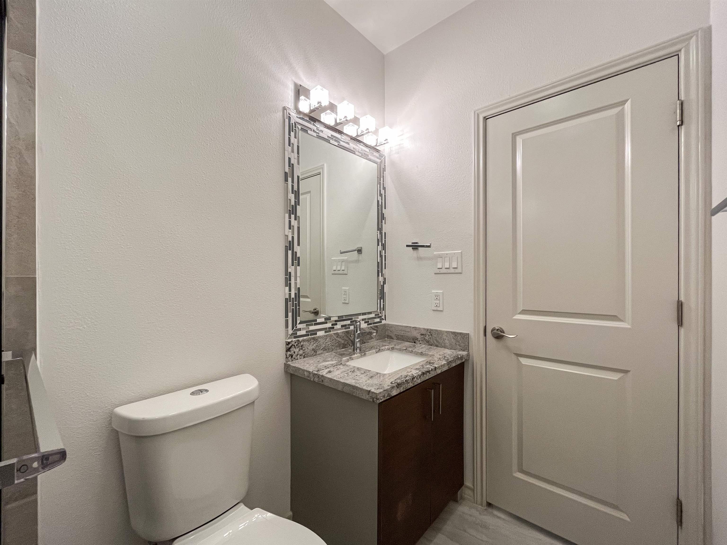 419 Del Mar Blvd Property Photo 19