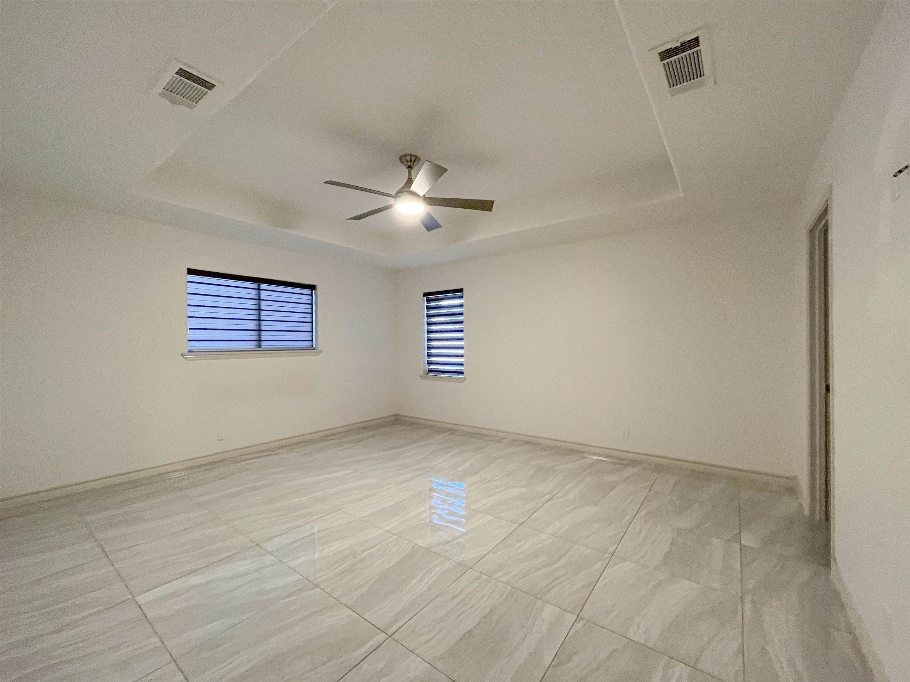 419 Del Mar Blvd Property Photo 22