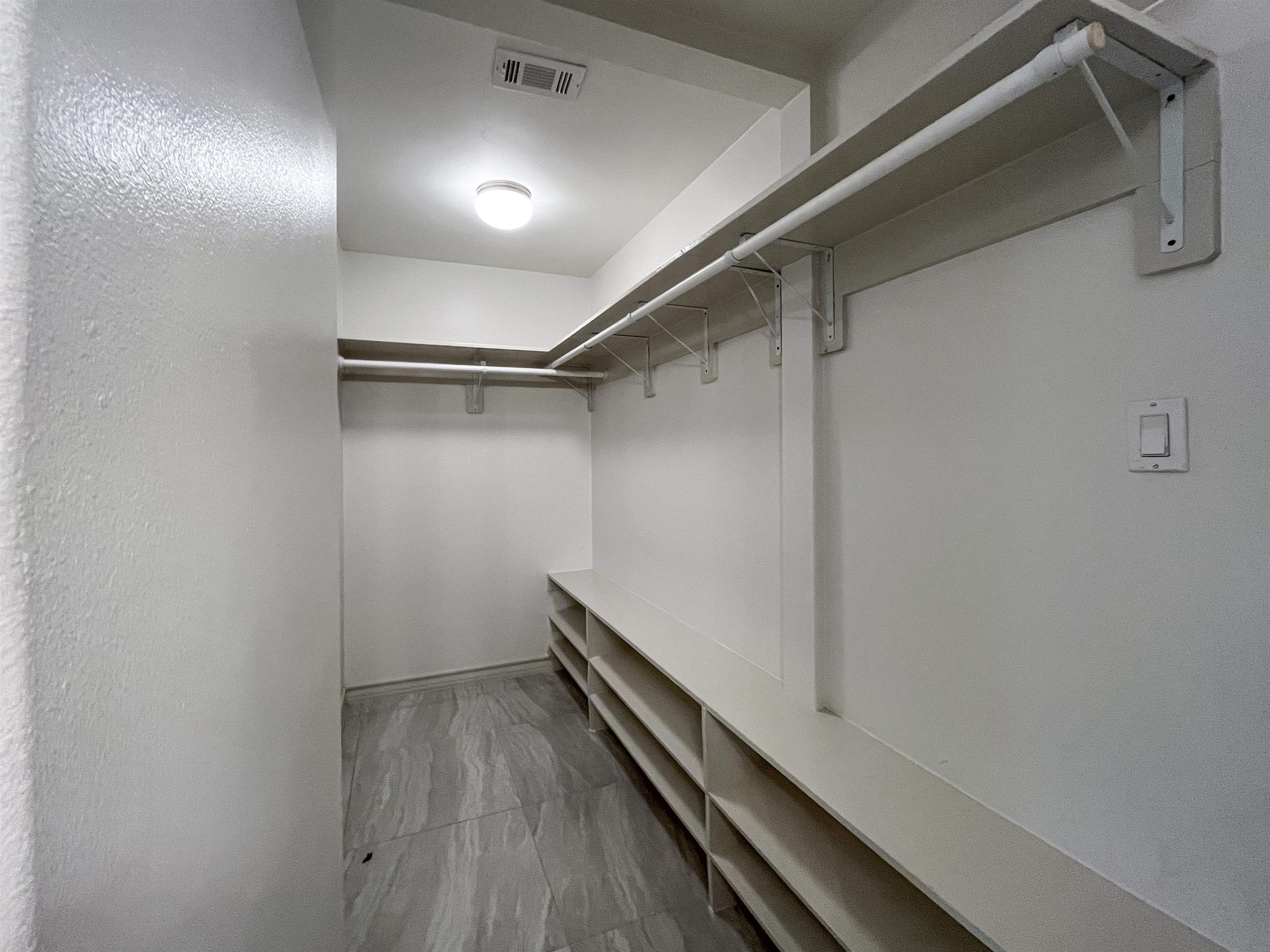 419 Del Mar Blvd Property Photo 23