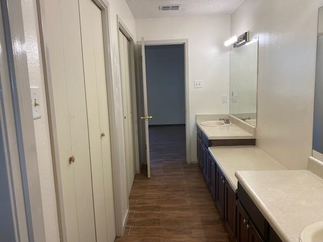 8810 Shalom Cir Property Photo 10