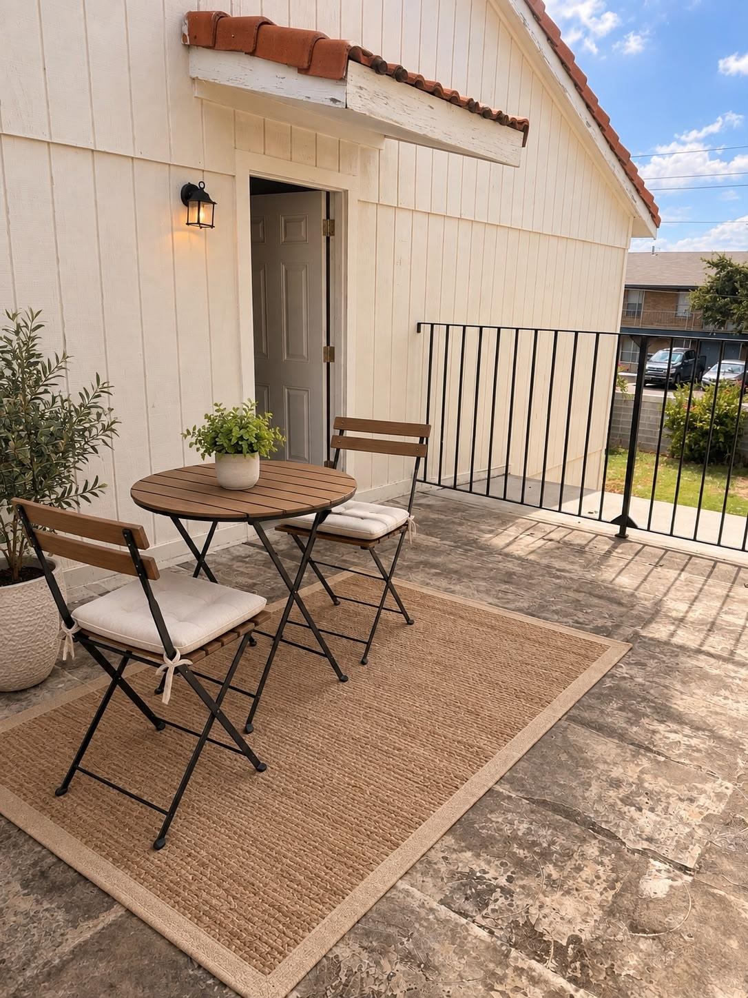 5306 Cypress Dr 5306 Property Photo 3