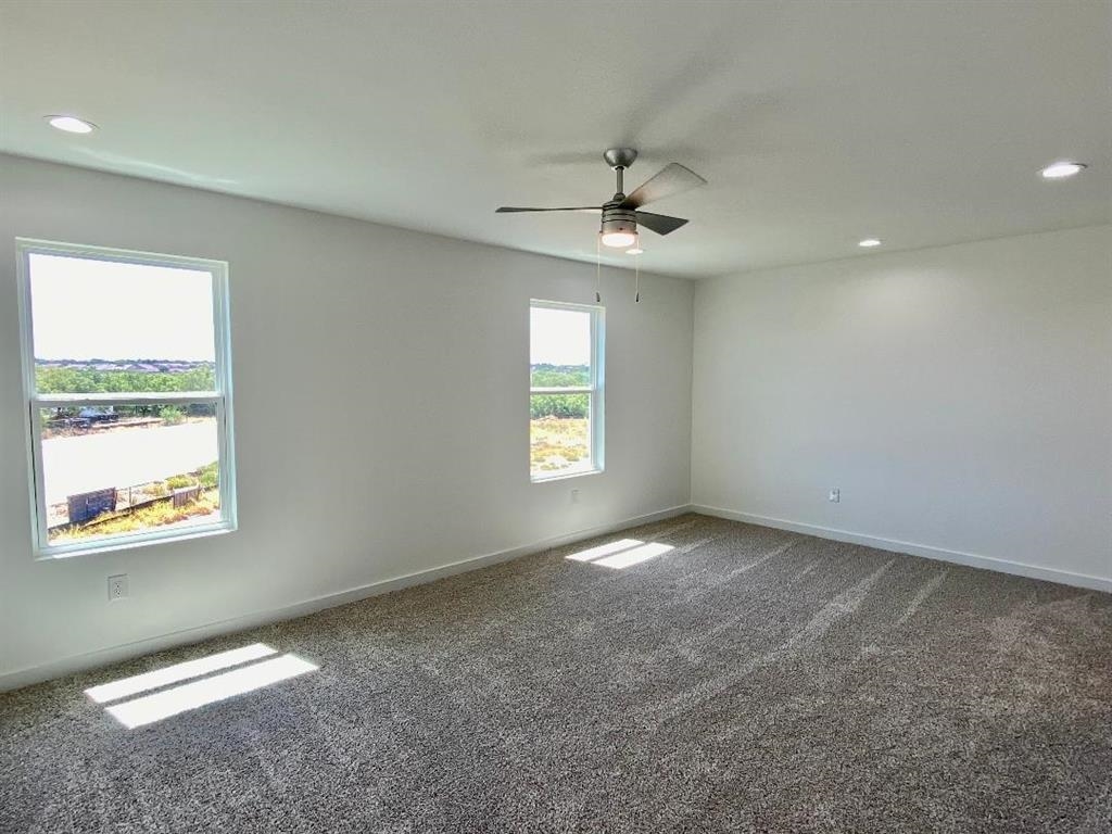 313 Deer Path Loop Property Photo 6
