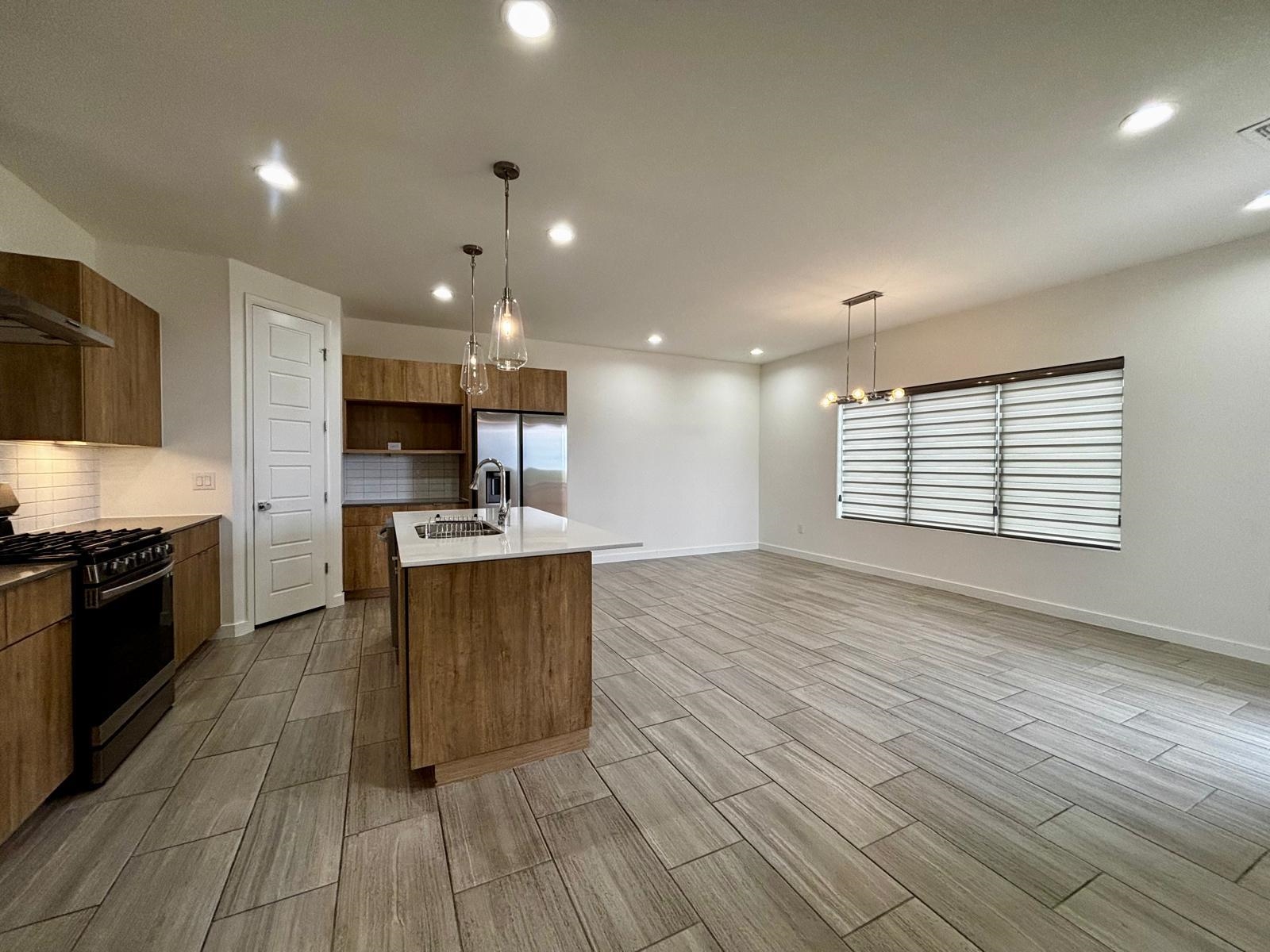 313 Deer Path Loop Property Photo 11