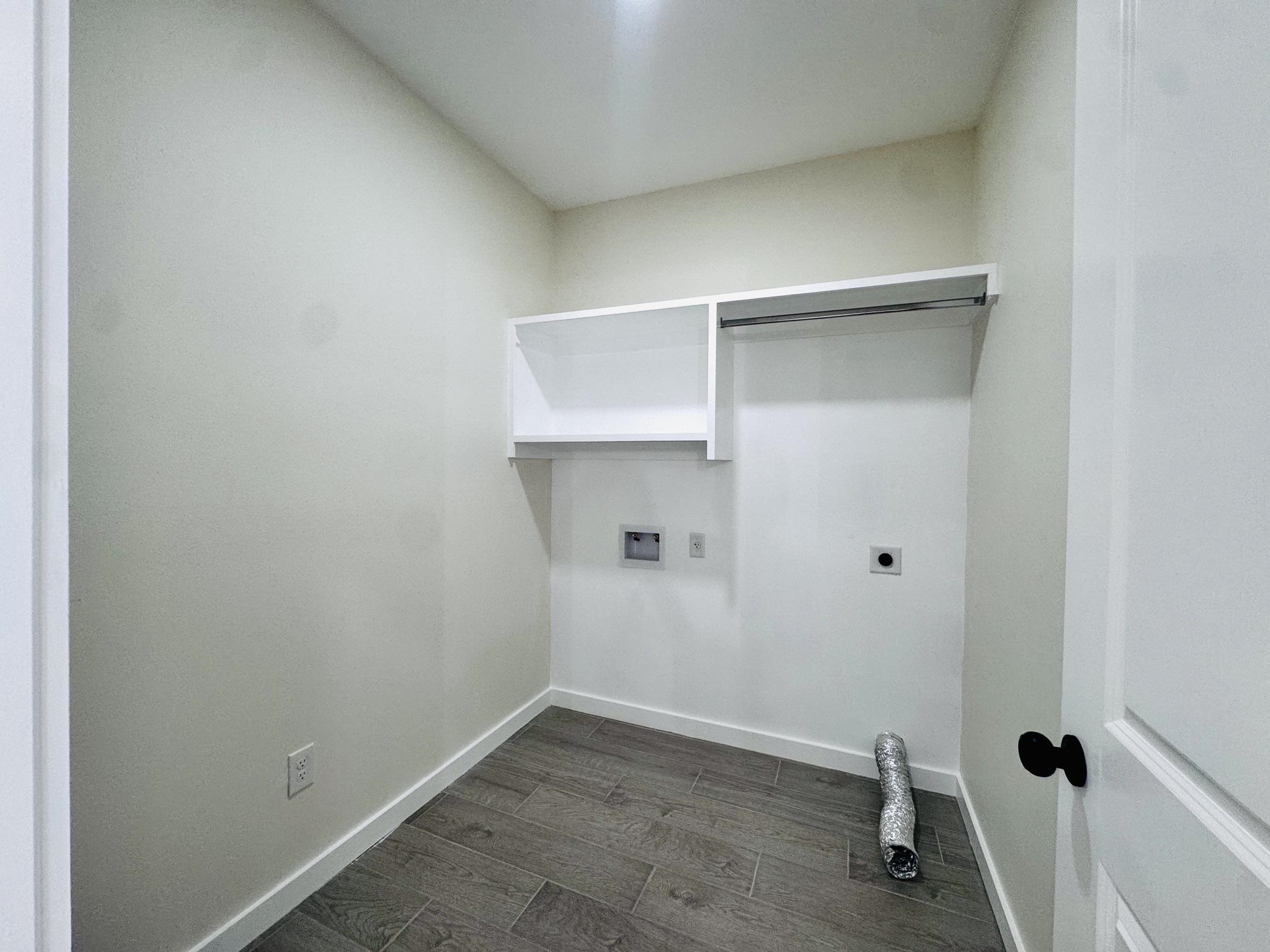 6706 El Jinete Dr. Property Photo 16