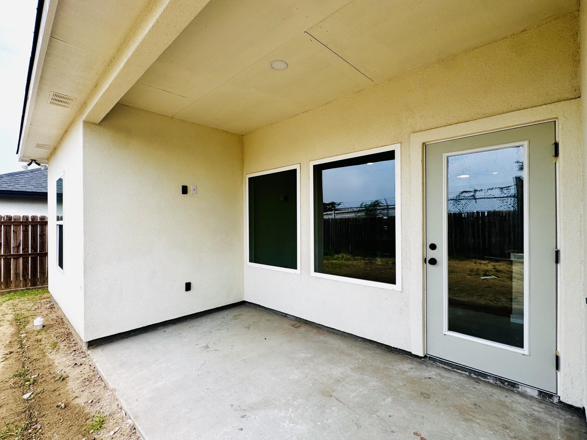 6706 El Jinete Dr. Property Photo 29