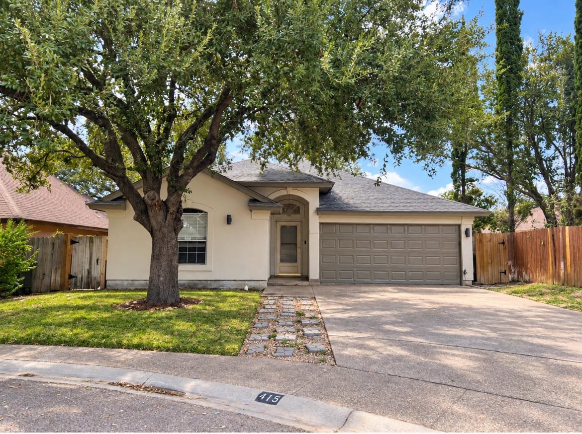 415 Goldeneye Ct Property Photo 1