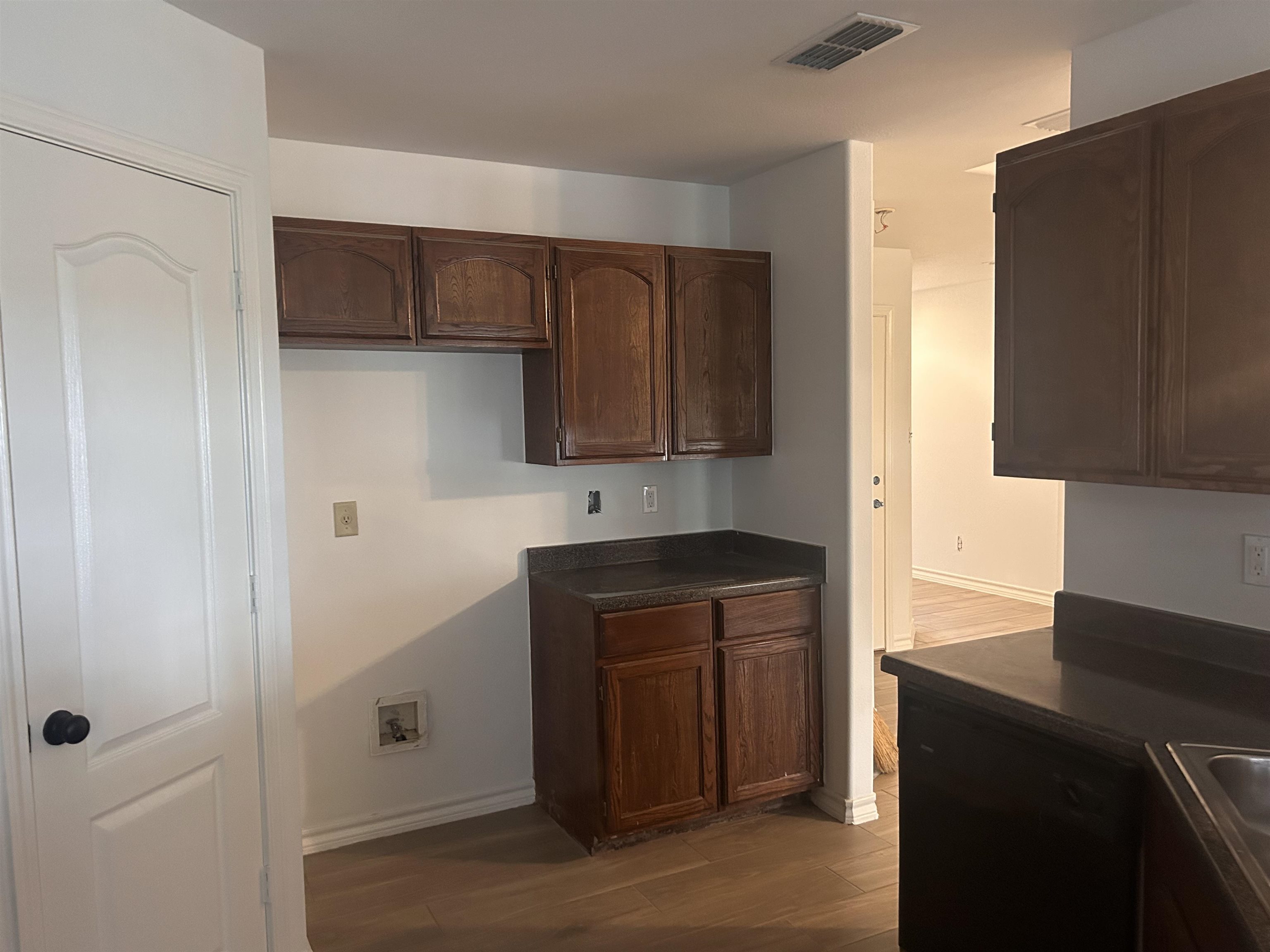 415 Goldeneye Ct Property Photo 8