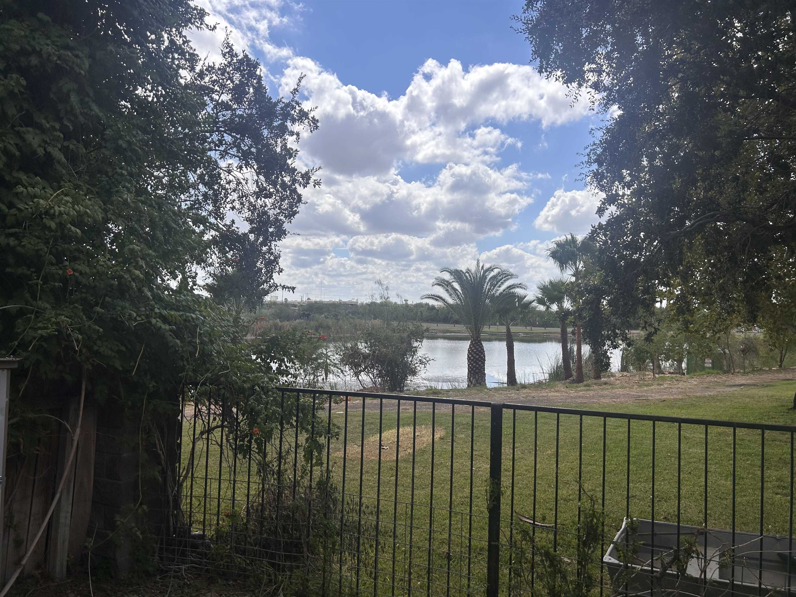 415 Goldeneye Ct Property Photo 11