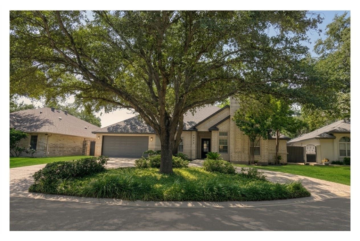3004 Crest Oak Cir Property Photo 1