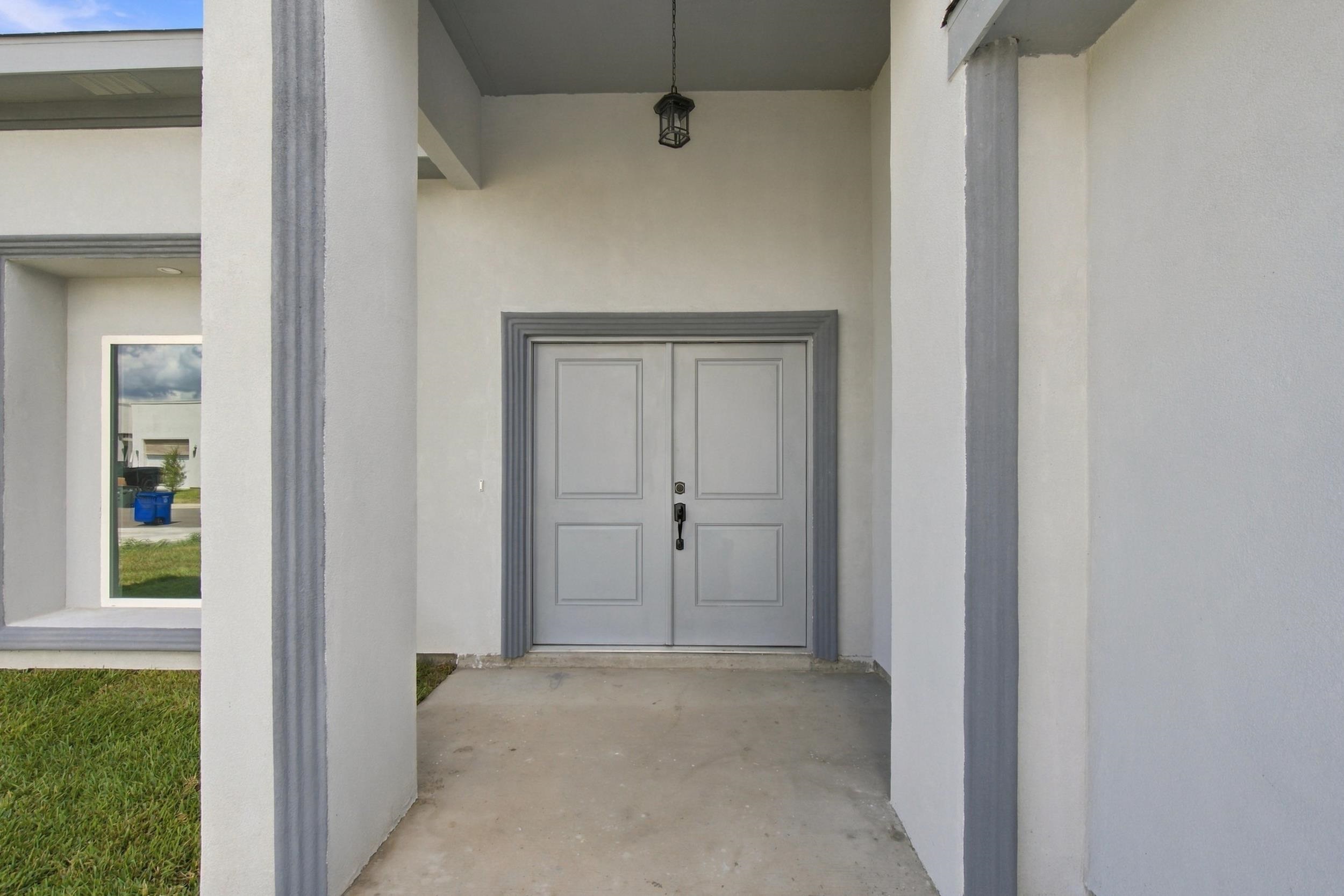 6703 El Jinete Dr. Property Photo 7