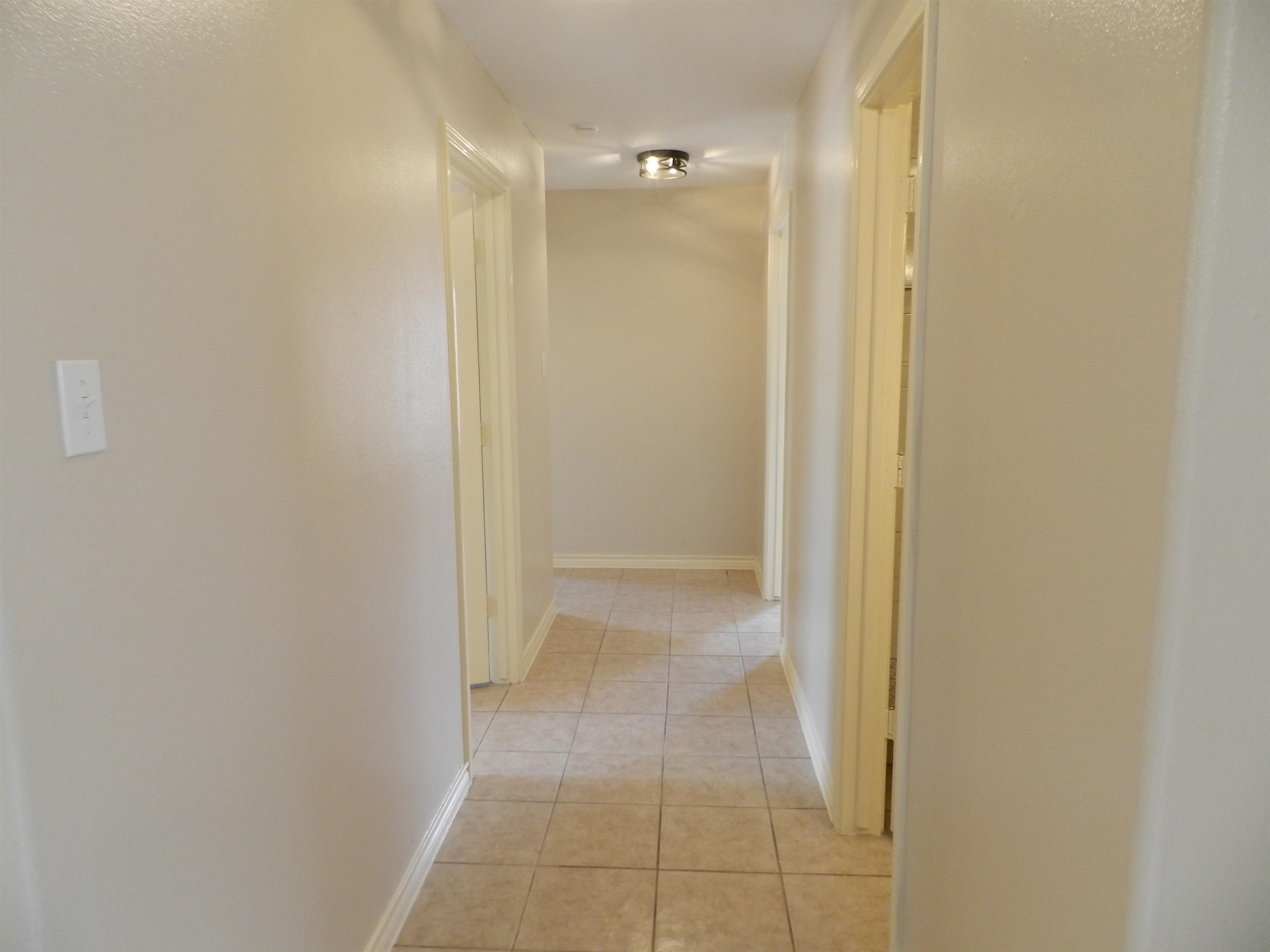 305 Segovia Dr Property Photo 9