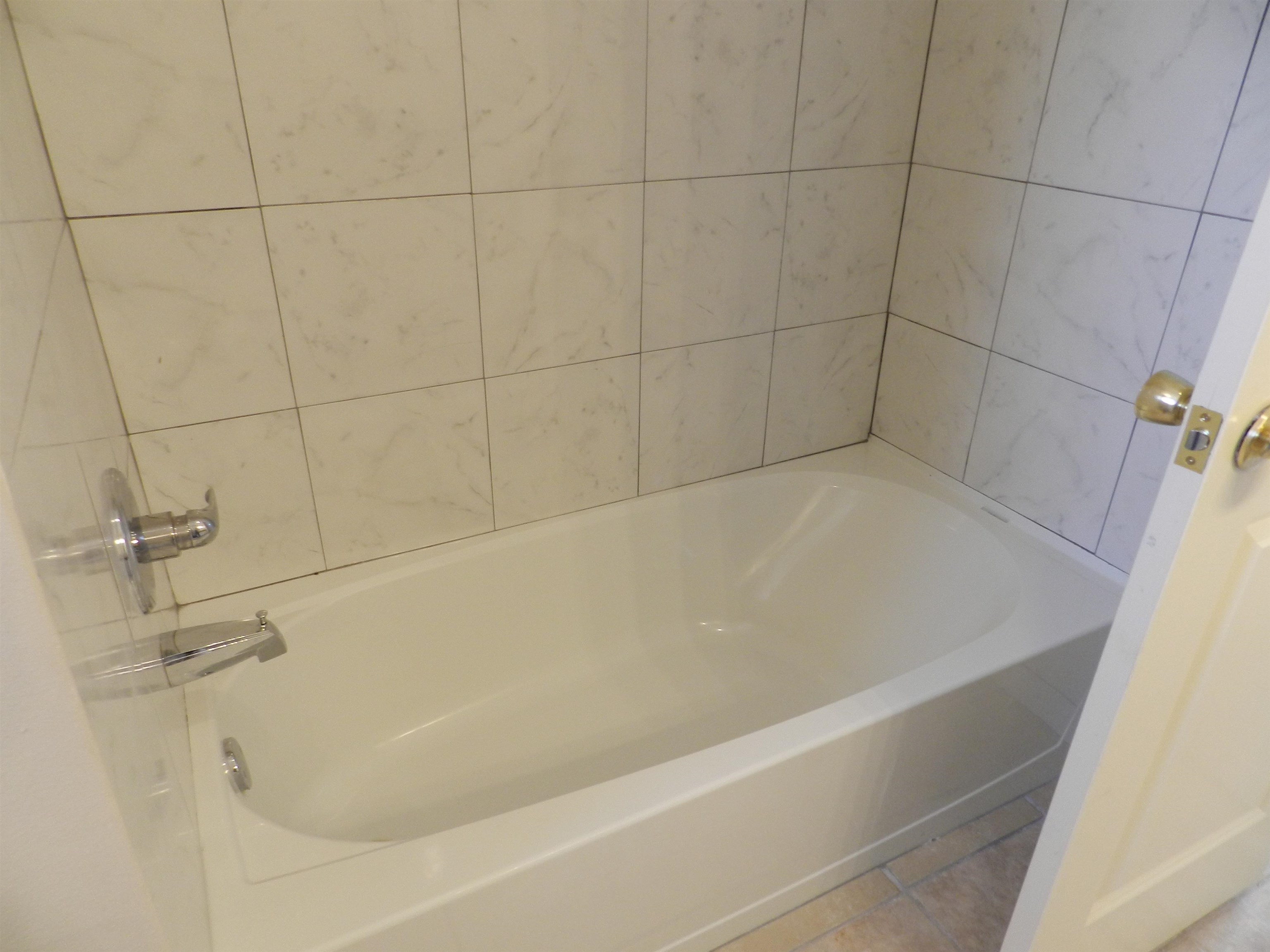 305 Segovia Dr Property Photo 22