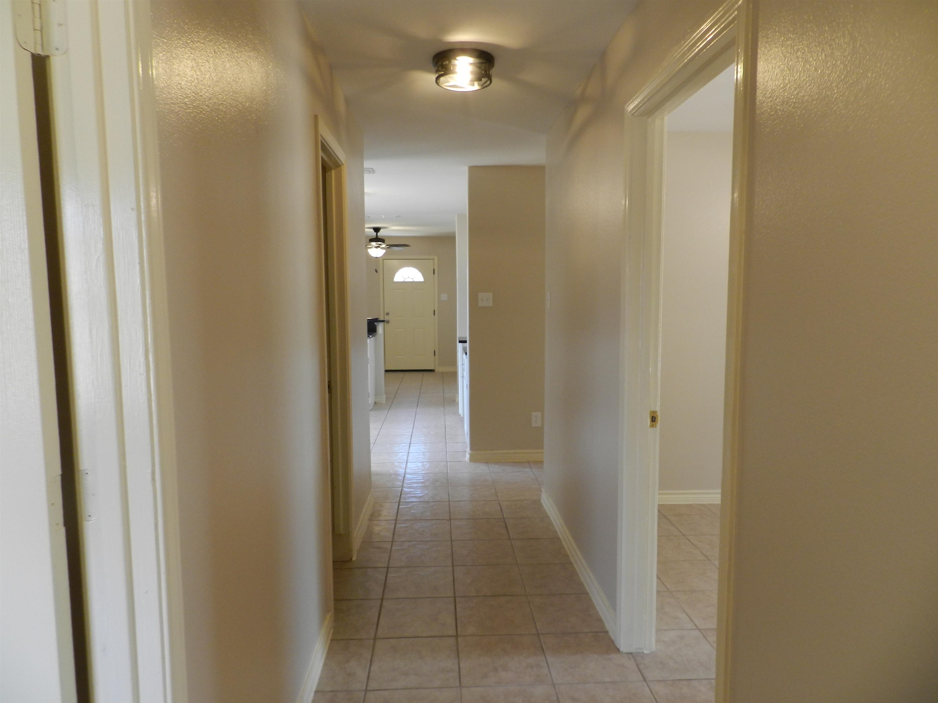 305 Segovia Dr Property Photo 23