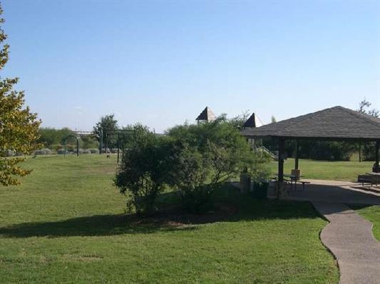 608 Waxwing Cedar Dr Property Photo 14