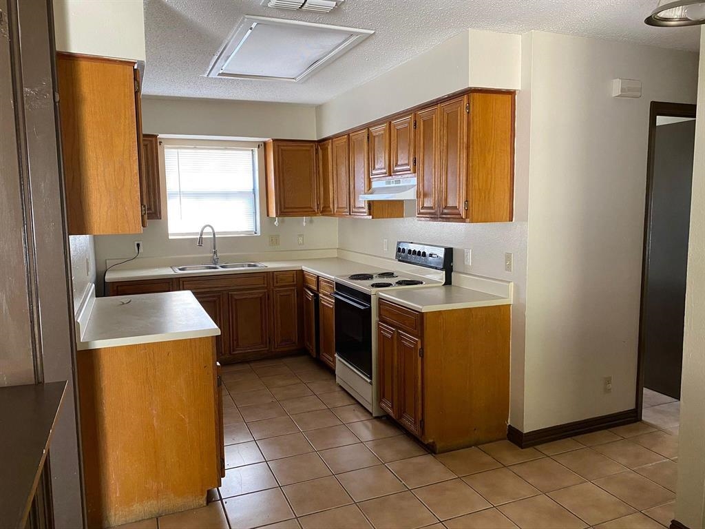 8617 Northridge Lp Property Photo 4