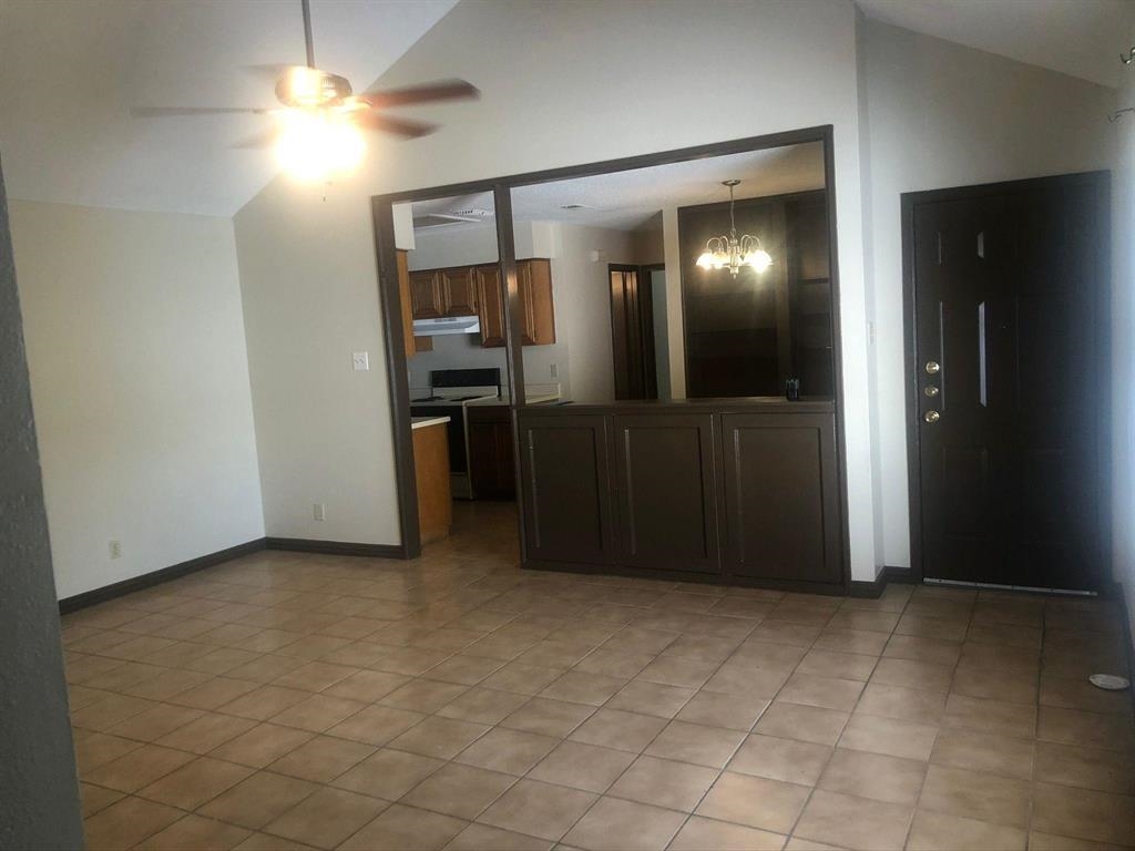 8617 Northridge Lp Property Photo 6