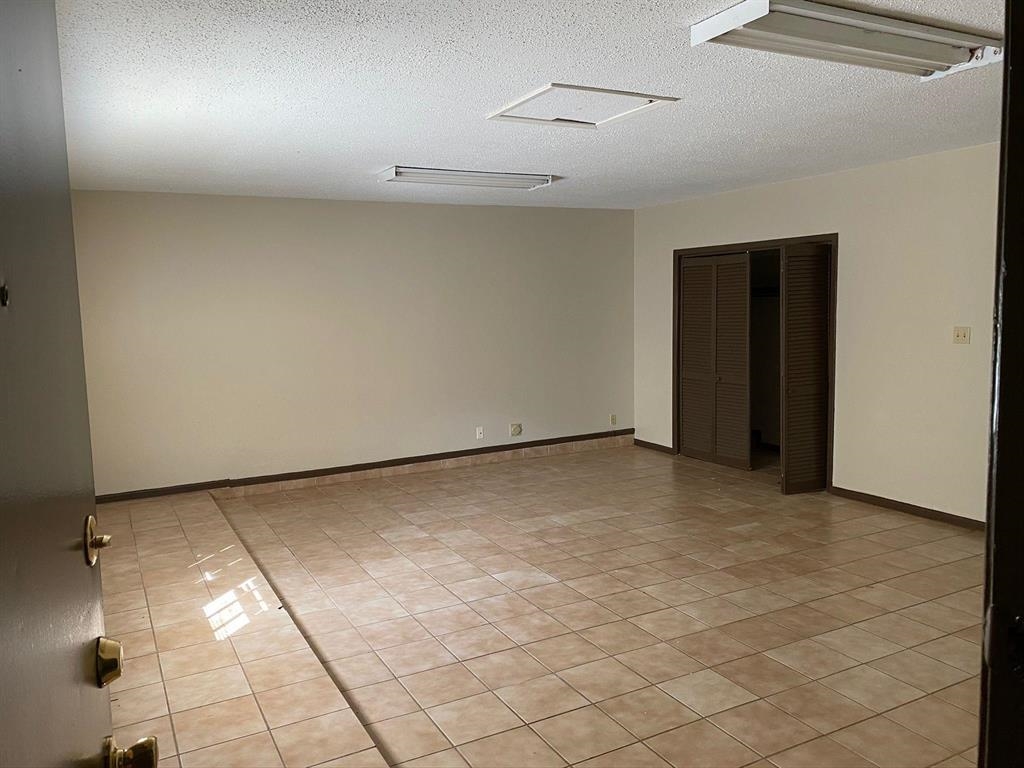 8617 Northridge Lp Property Photo 8