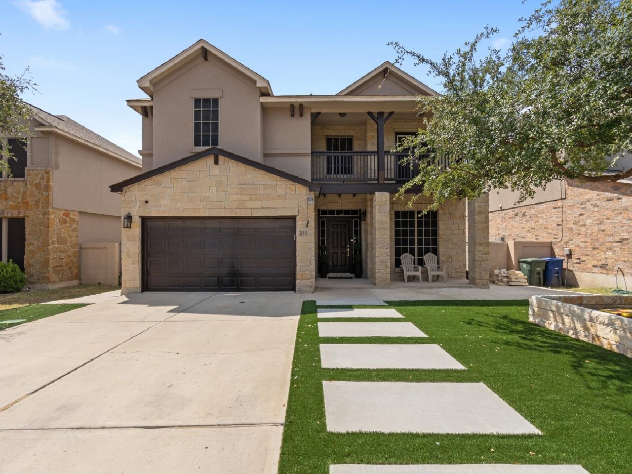 311 Sabal Loop Property Photo 1