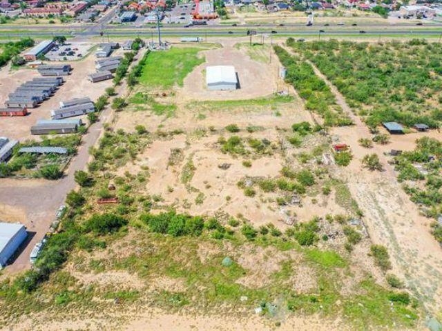 5215 U.s. Hwy 83 South Property Photo 4