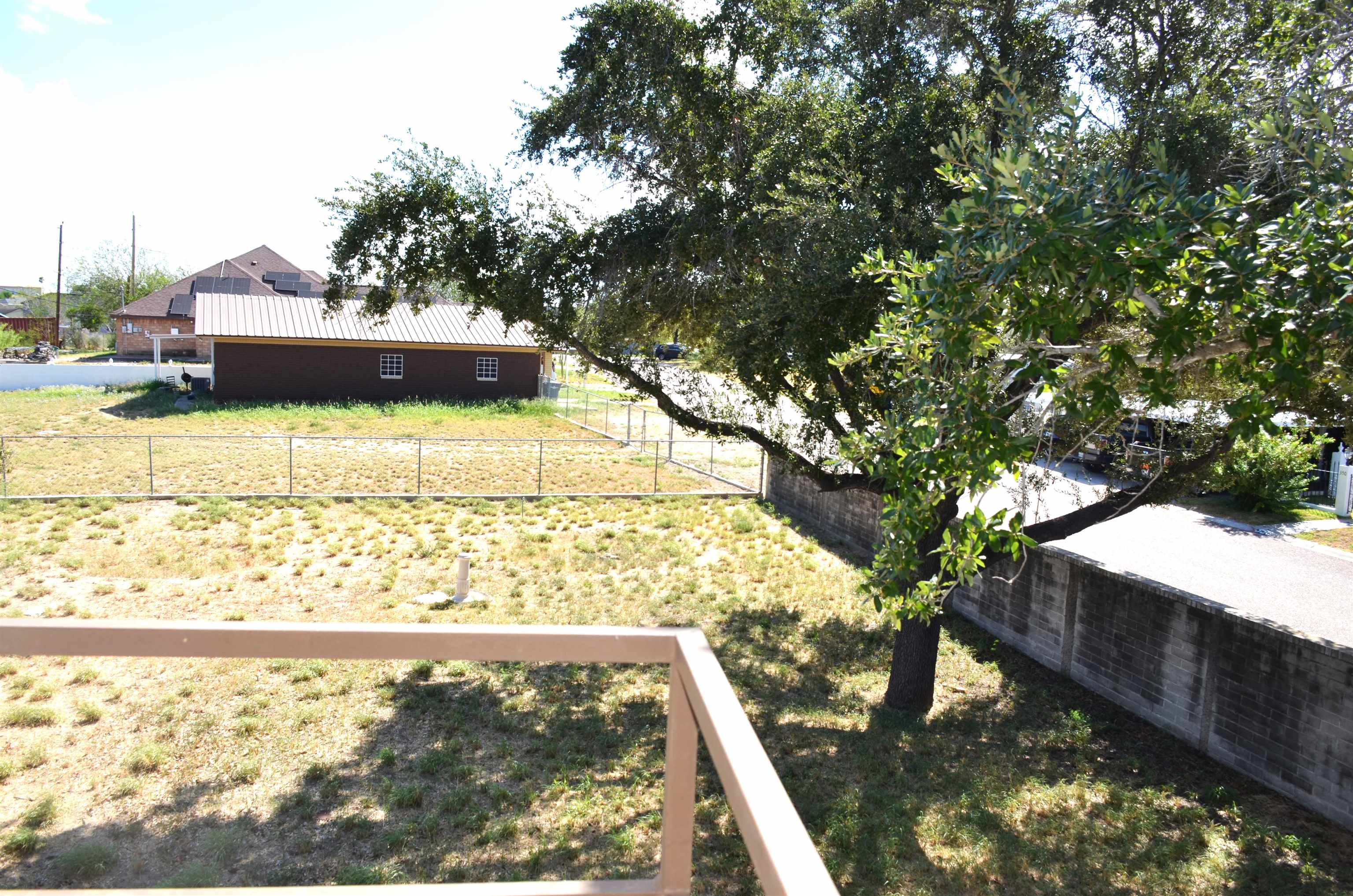 361 Monte Dr Property Photo 5
