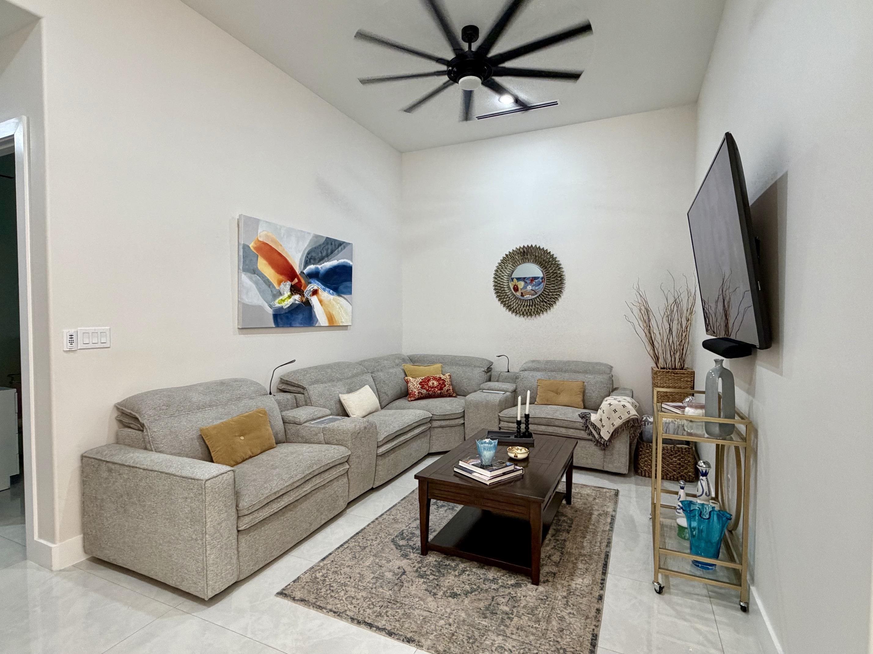 4009 Sun Valley Dr. Property Photo 10