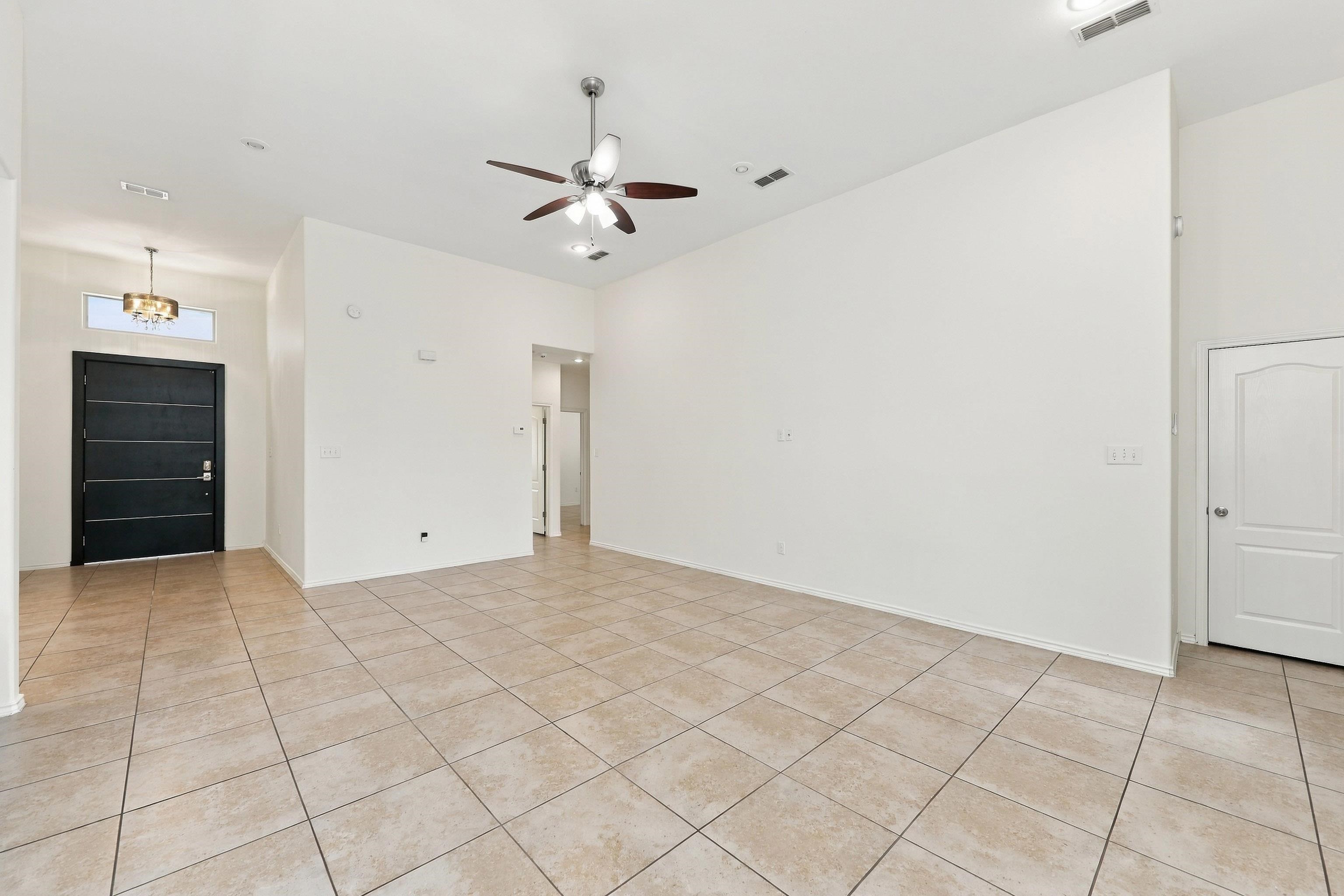 9808 Aziz St. Property Photo 10