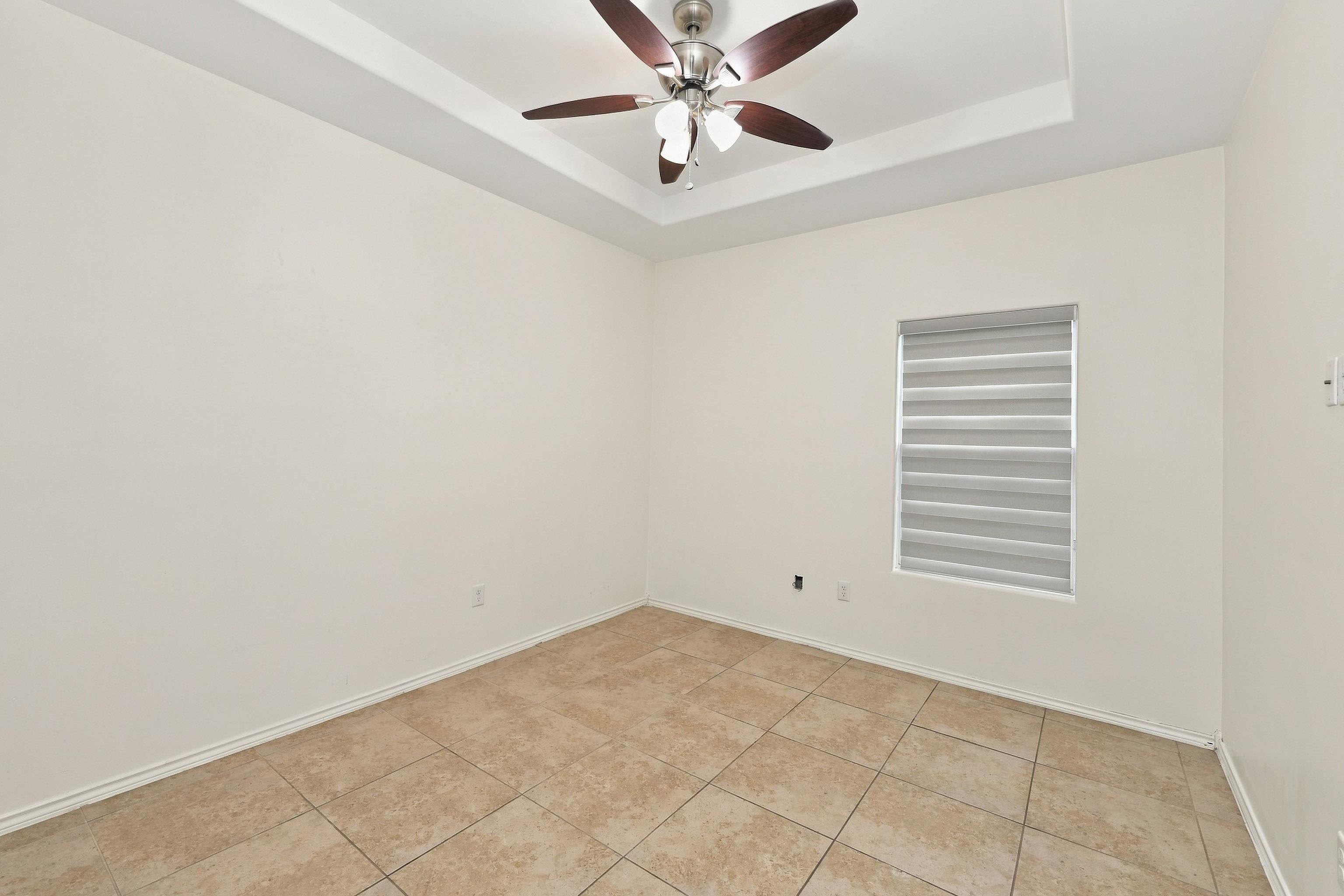 9808 Aziz St. Property Photo 27