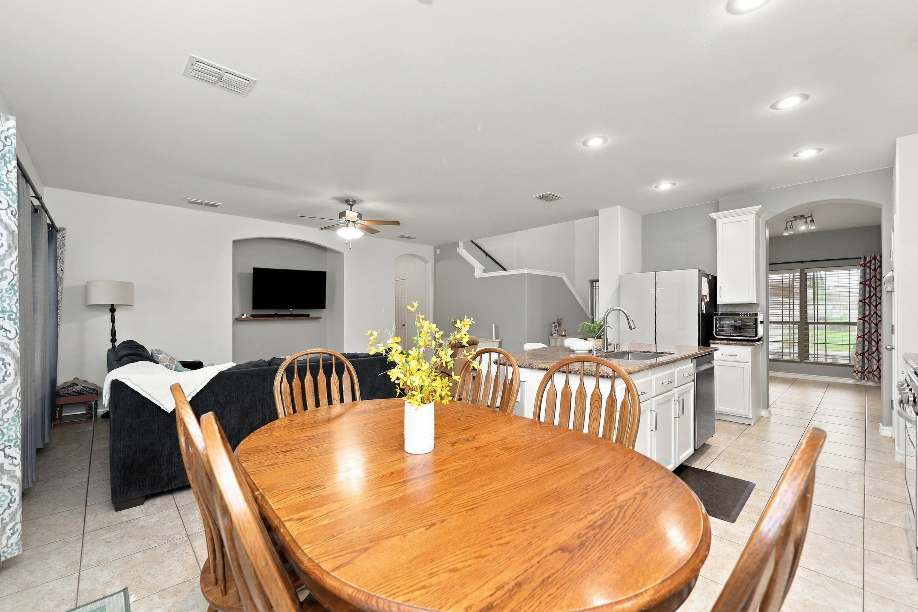 504 Silver Palm Dr Property Photo 13