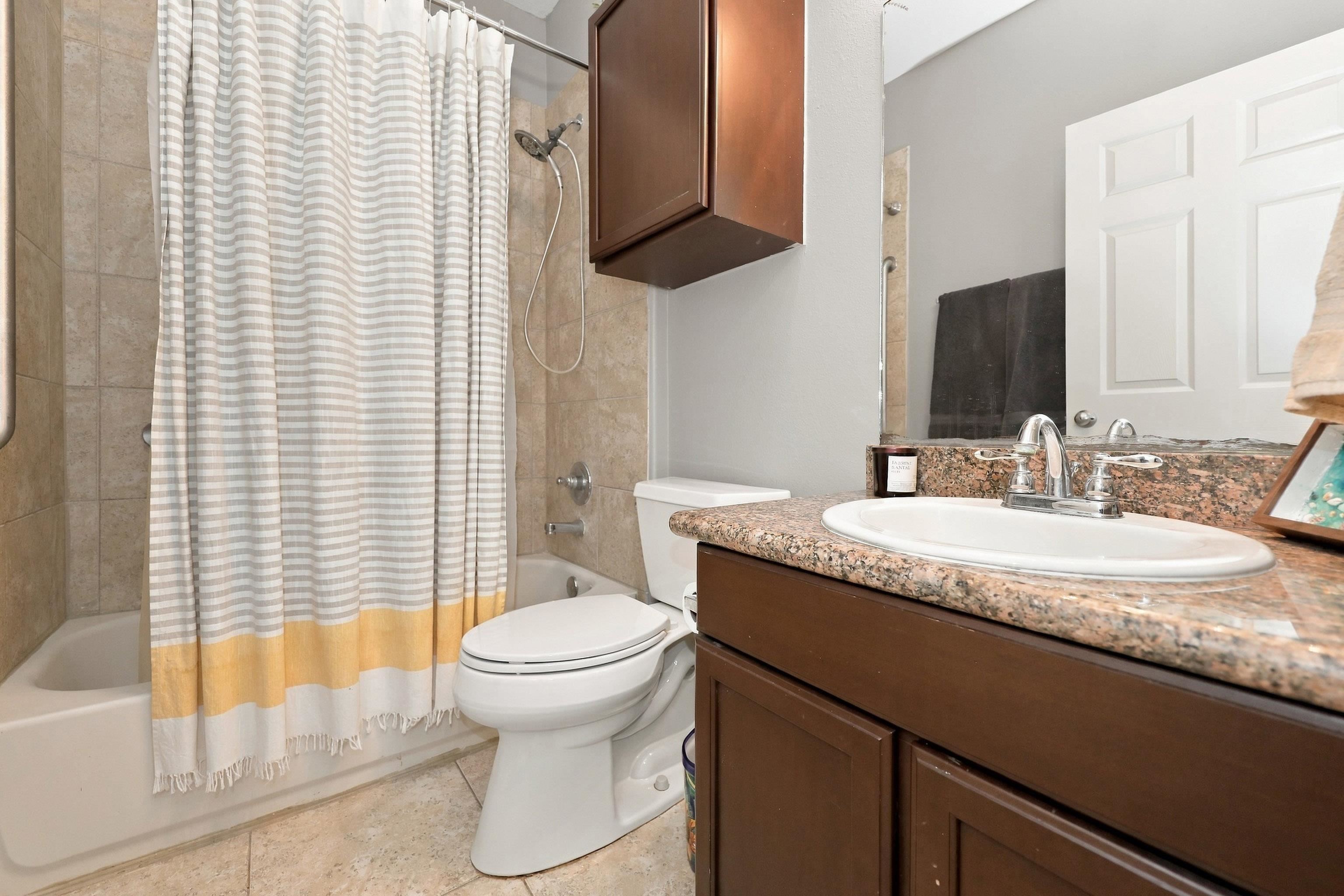 504 Silver Palm Dr Property Photo 16