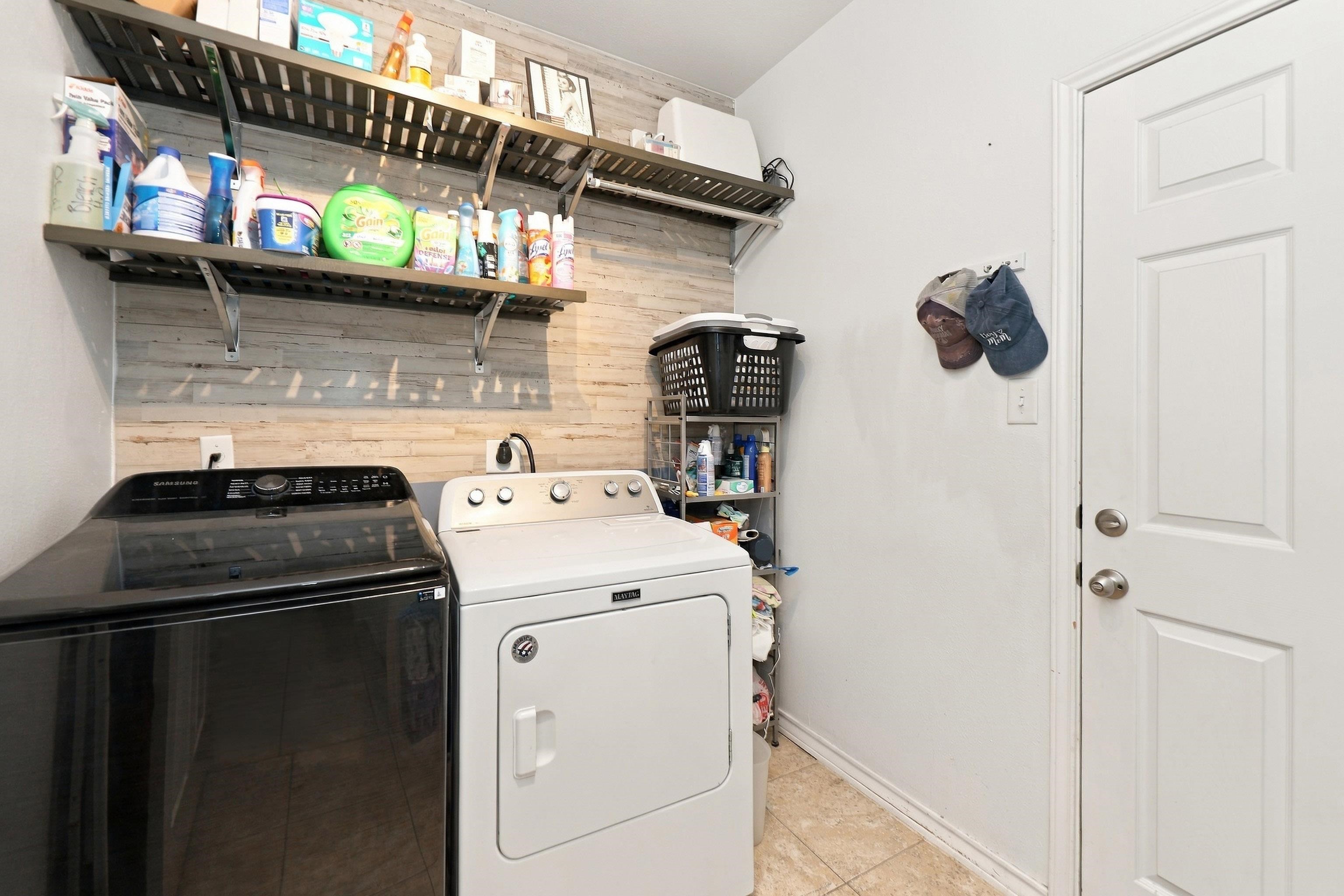 504 Silver Palm Dr Property Photo 36