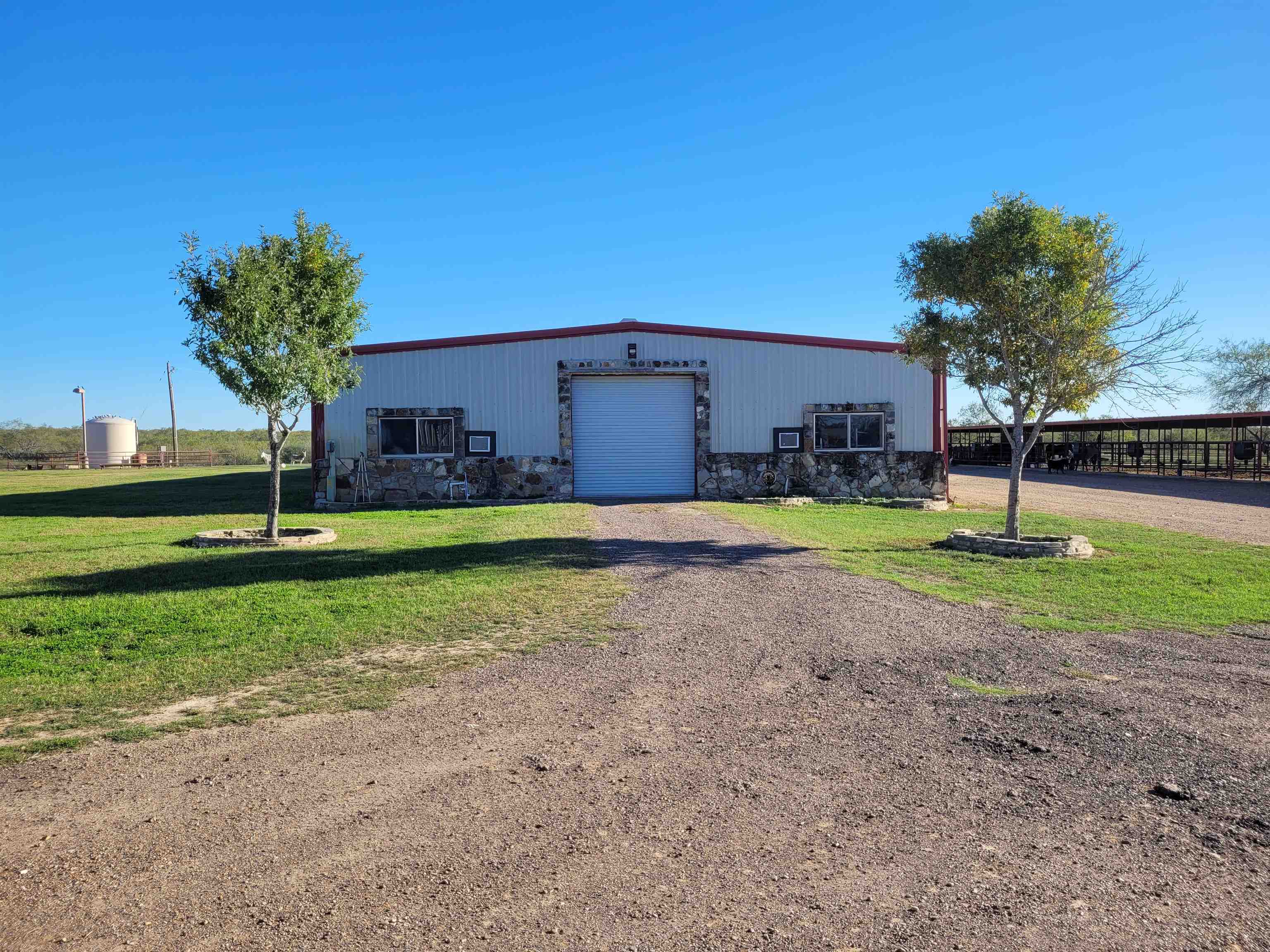 22168 N Us Highway 83 Property Photo 32