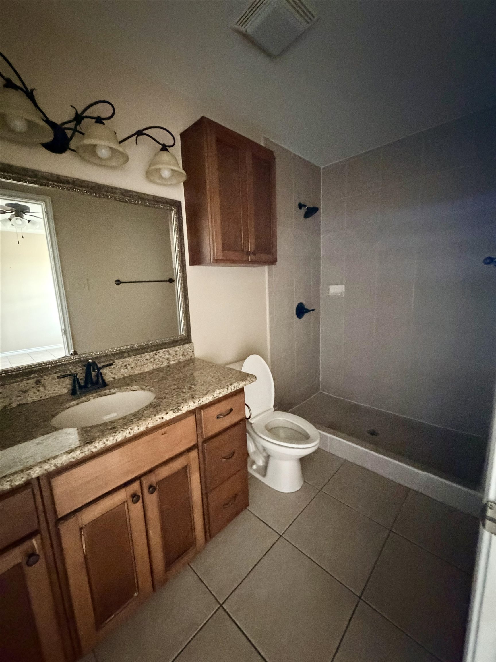 9809 Sterling St. 10 Property Photo 6