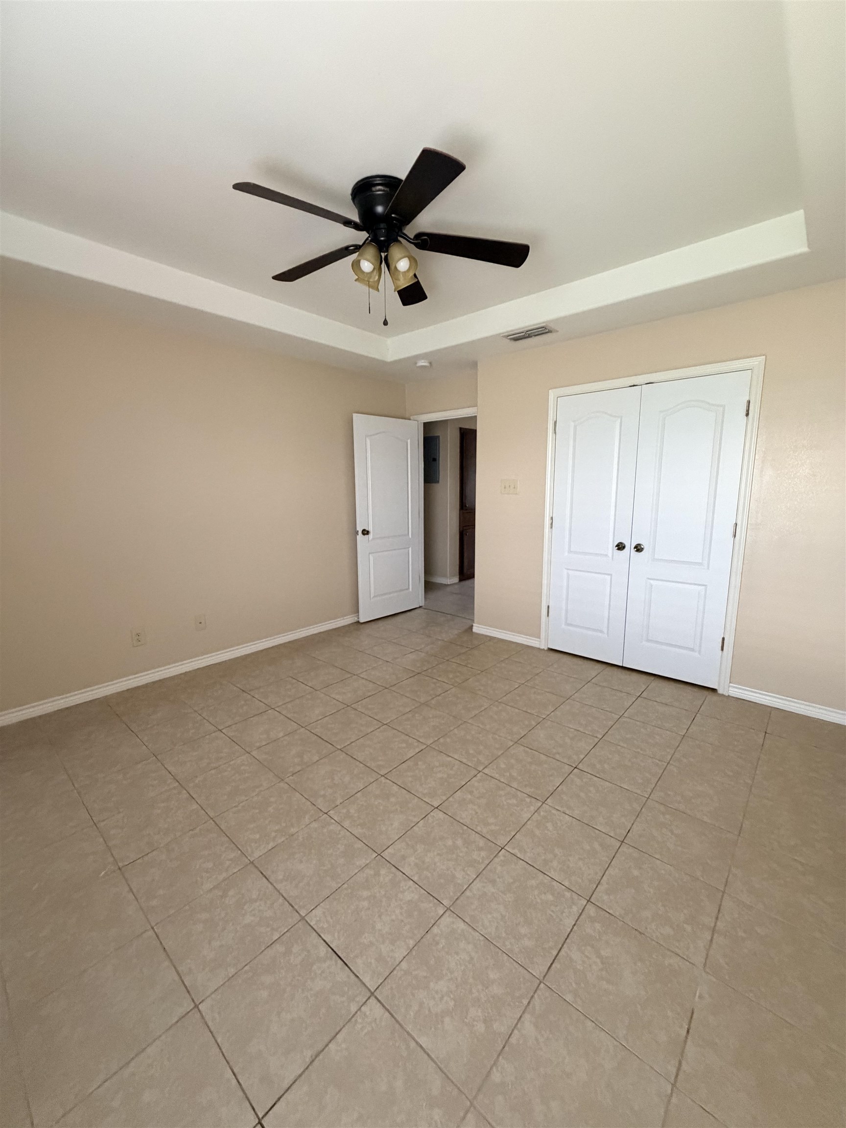 9809 Sterling St. 10 Property Photo 12
