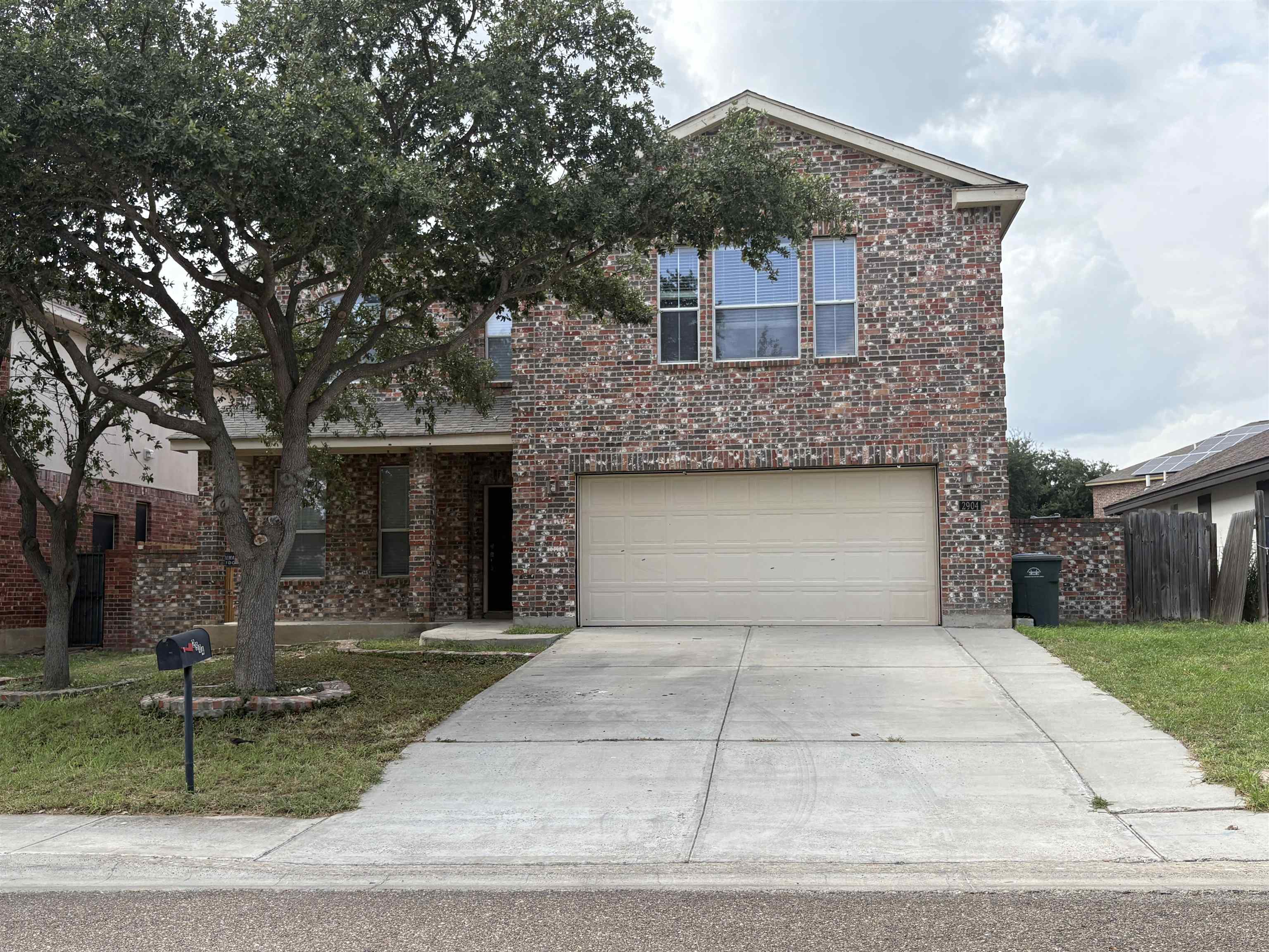 2904 Anejo Dr Property Photo 1