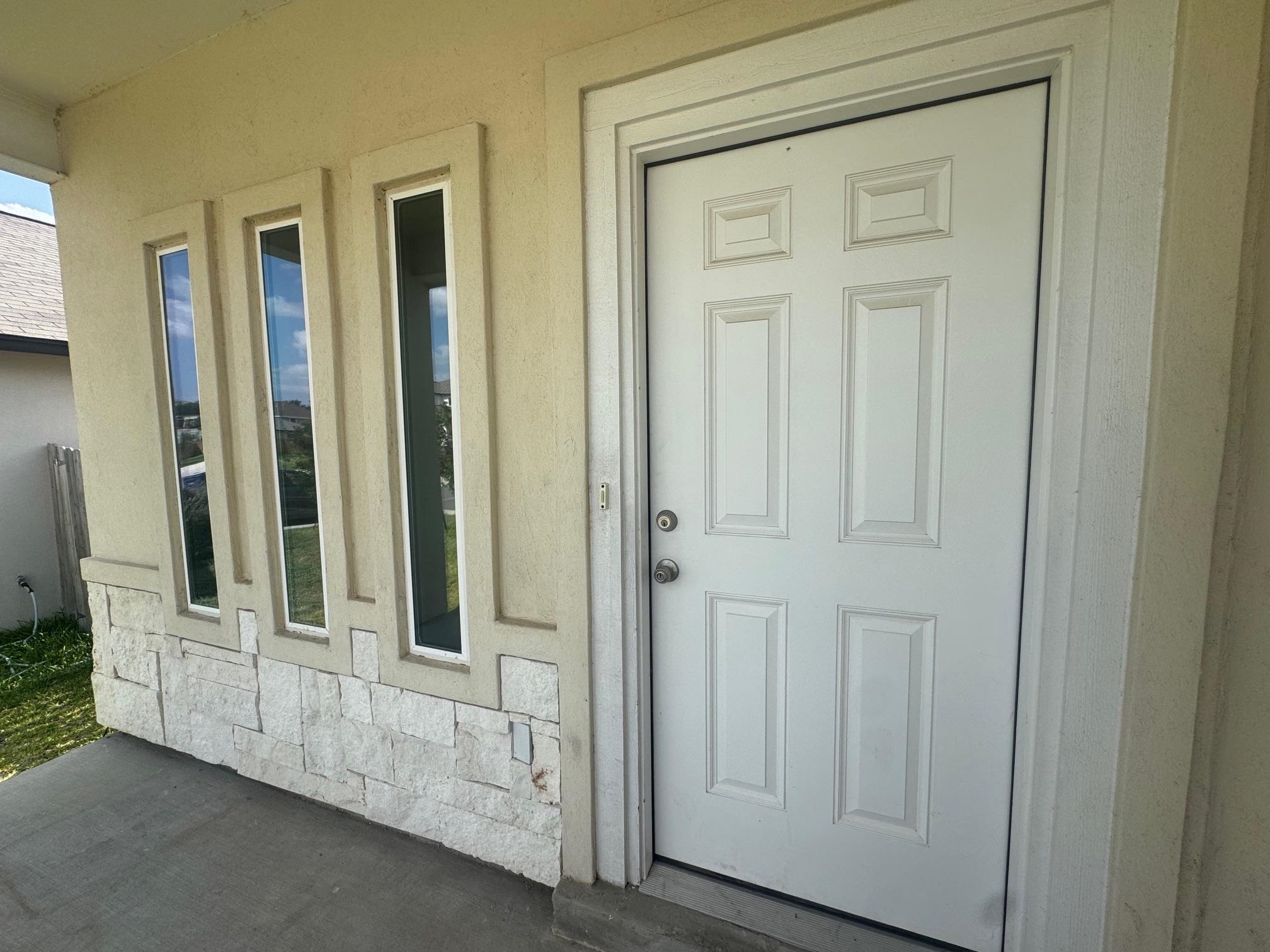 4206 Gavilan Dr. Property Photo 3