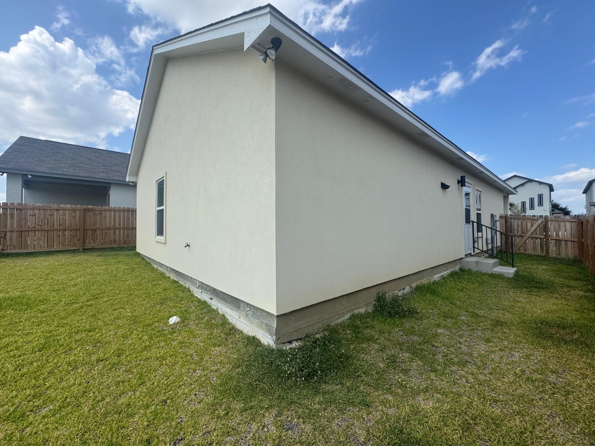 4206 Gavilan Dr. Property Photo 18