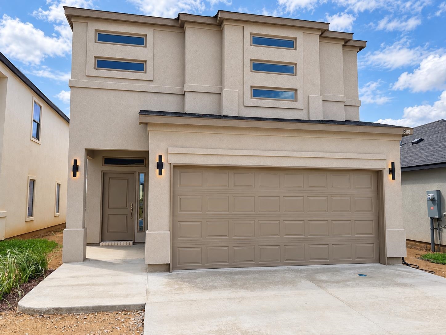 808 Monasterio Dr. Property Photo 1