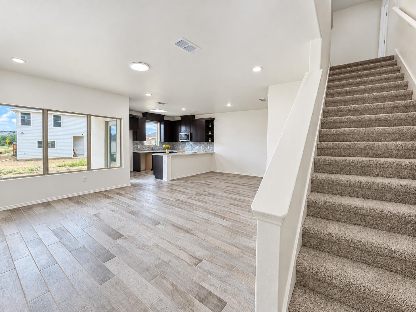 808 Monasterio Dr. Property Photo 4
