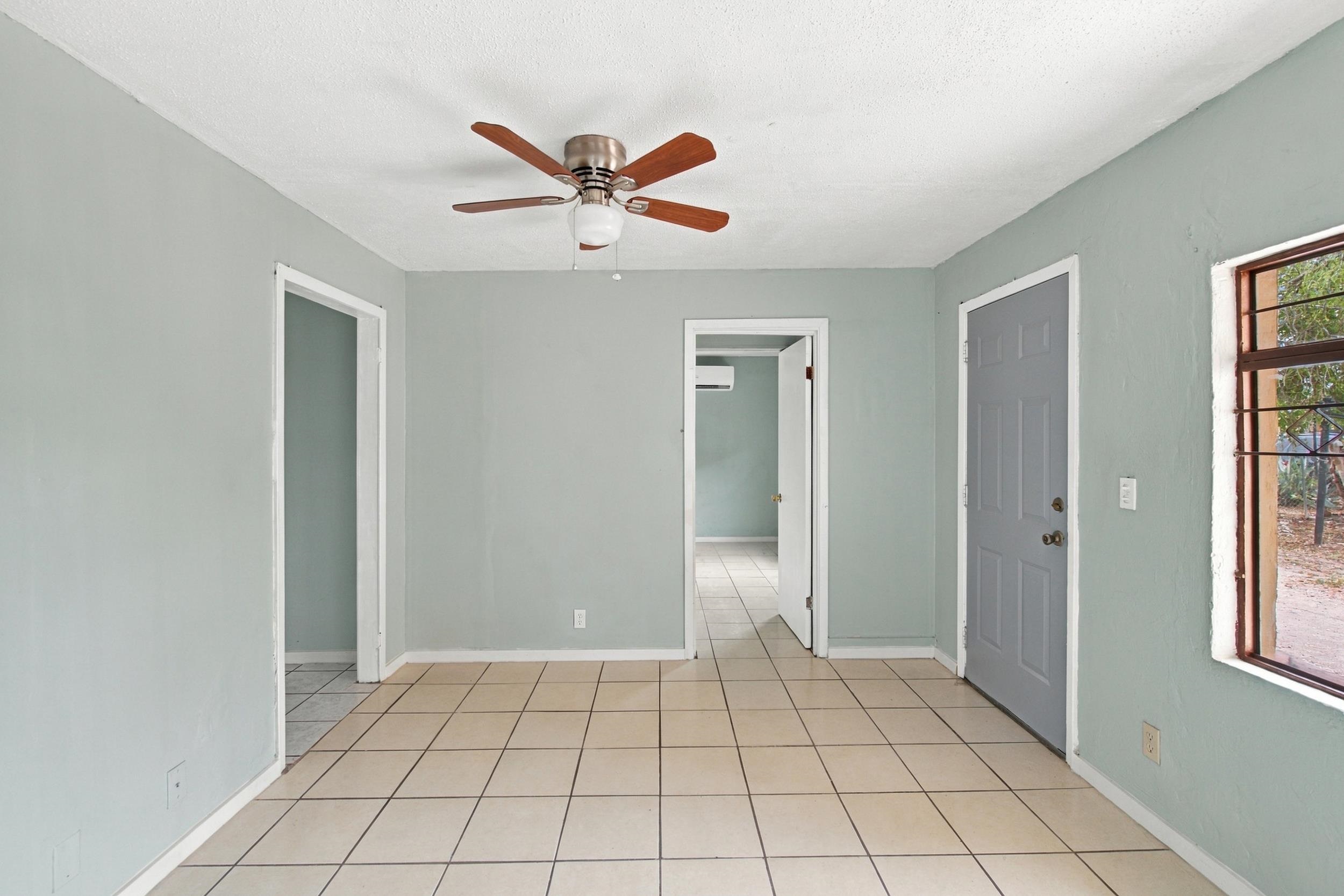 3502 Guadalupe St 2 Property Photo 3