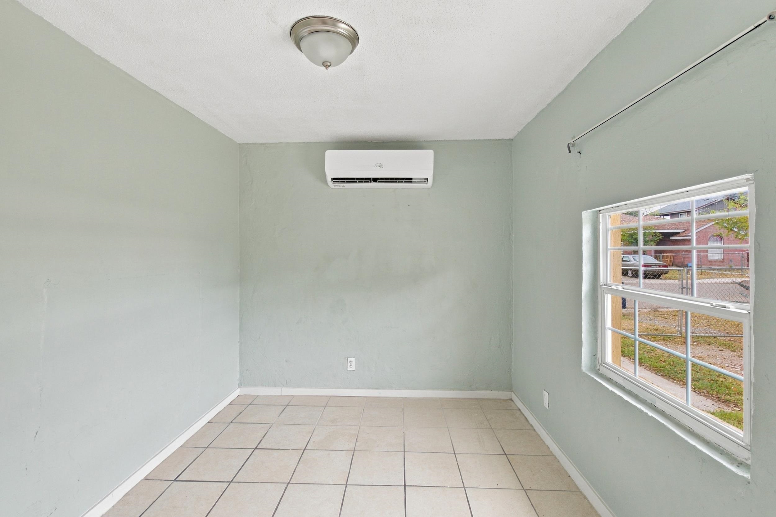 3502 Guadalupe St 2 Property Photo 4