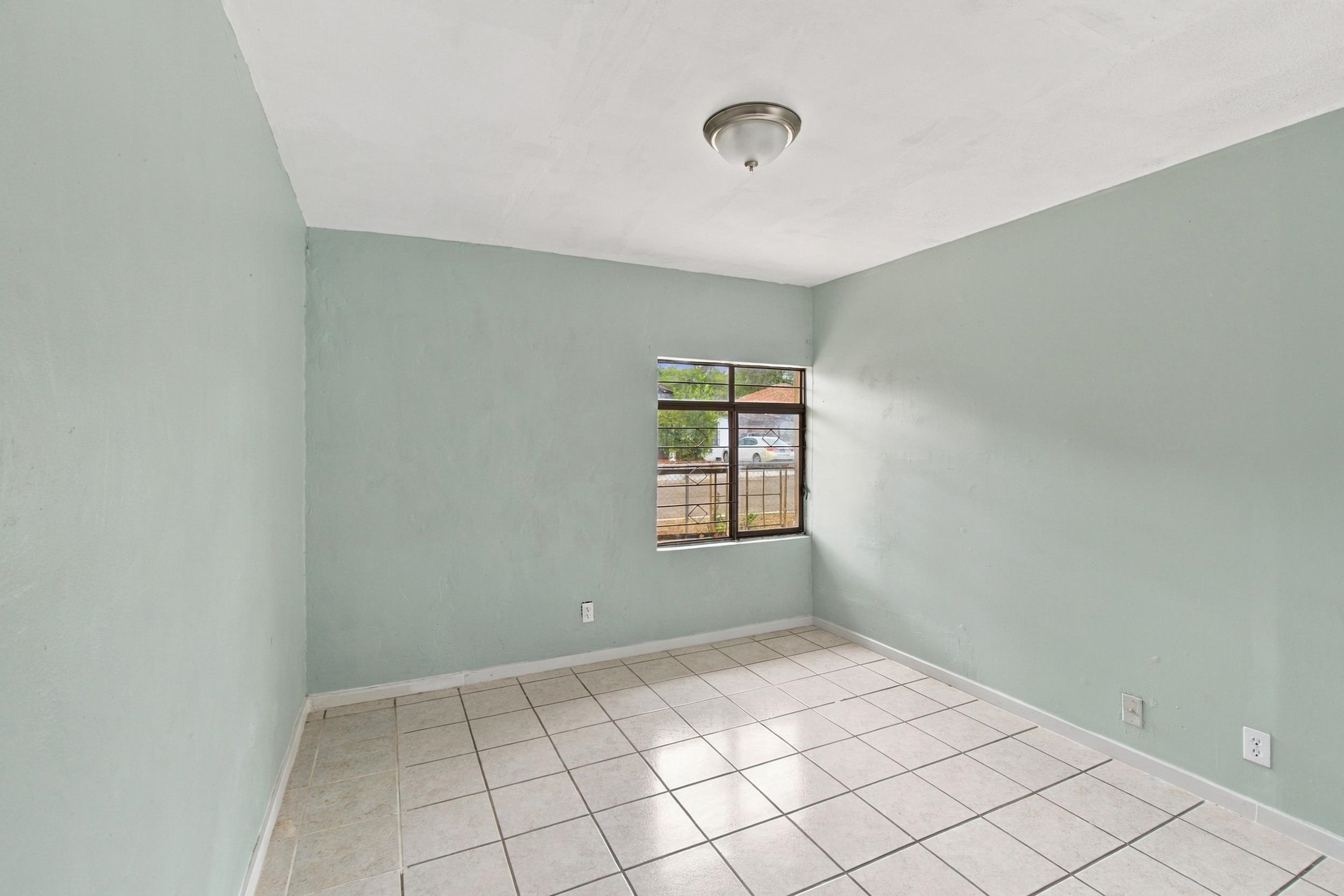3502 Guadalupe St 2 Property Photo 9